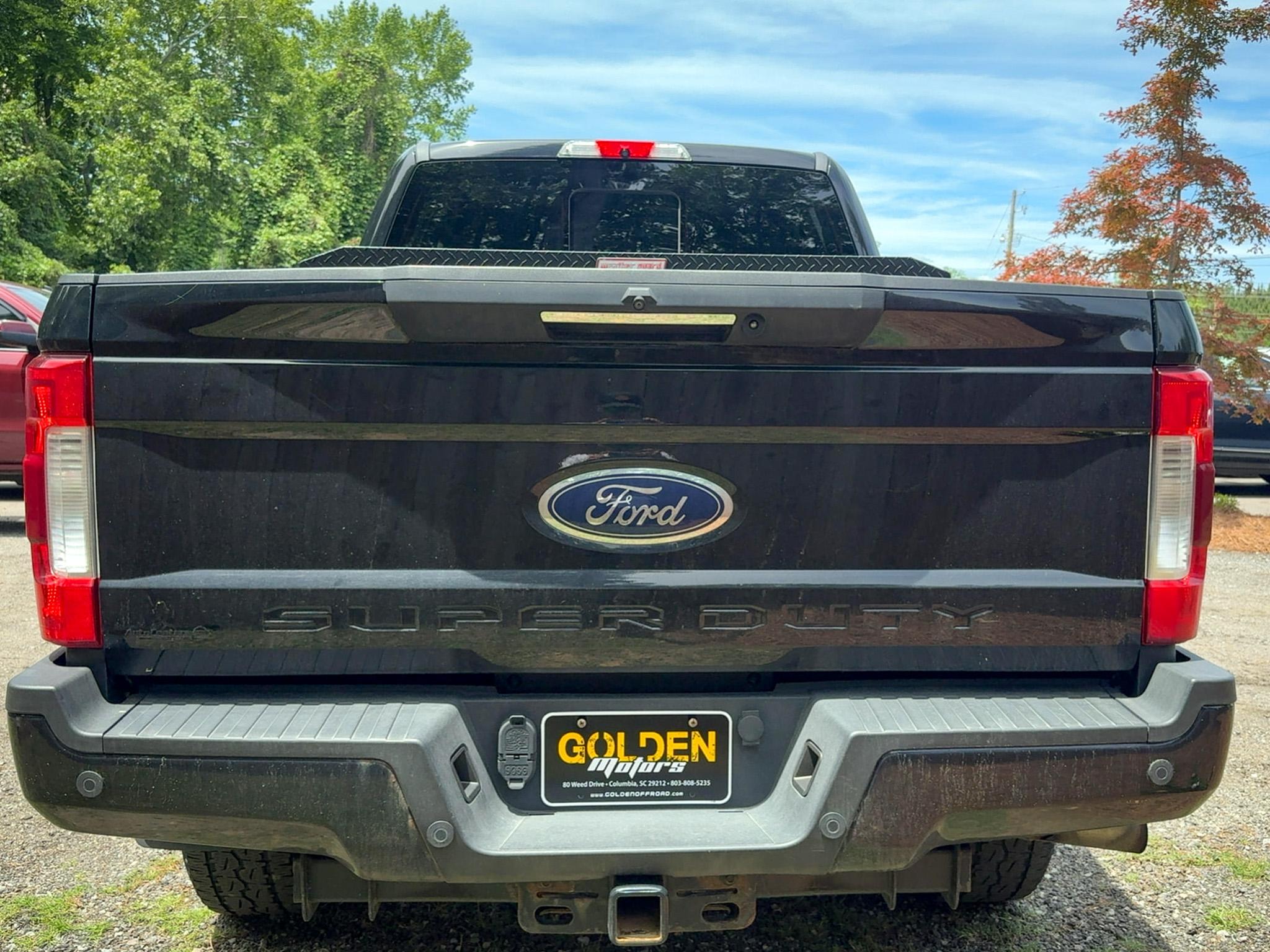 Ford Super Duty F-250 SRW Lariat 4WD Crew Cab 6.75' Box 2019
