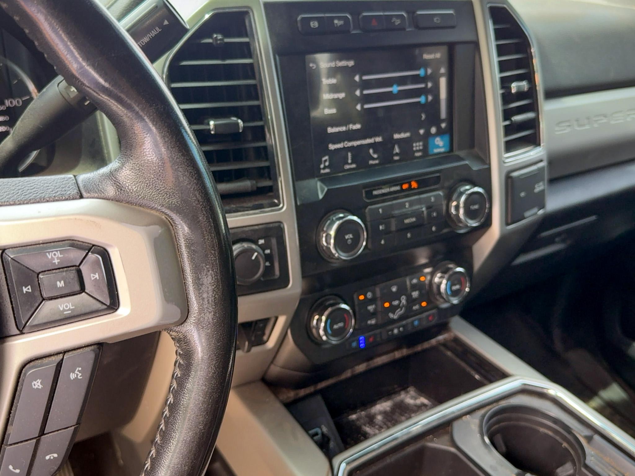 Ford Super Duty F-250 SRW Lariat 4WD Crew Cab 6.75' Box 2019
