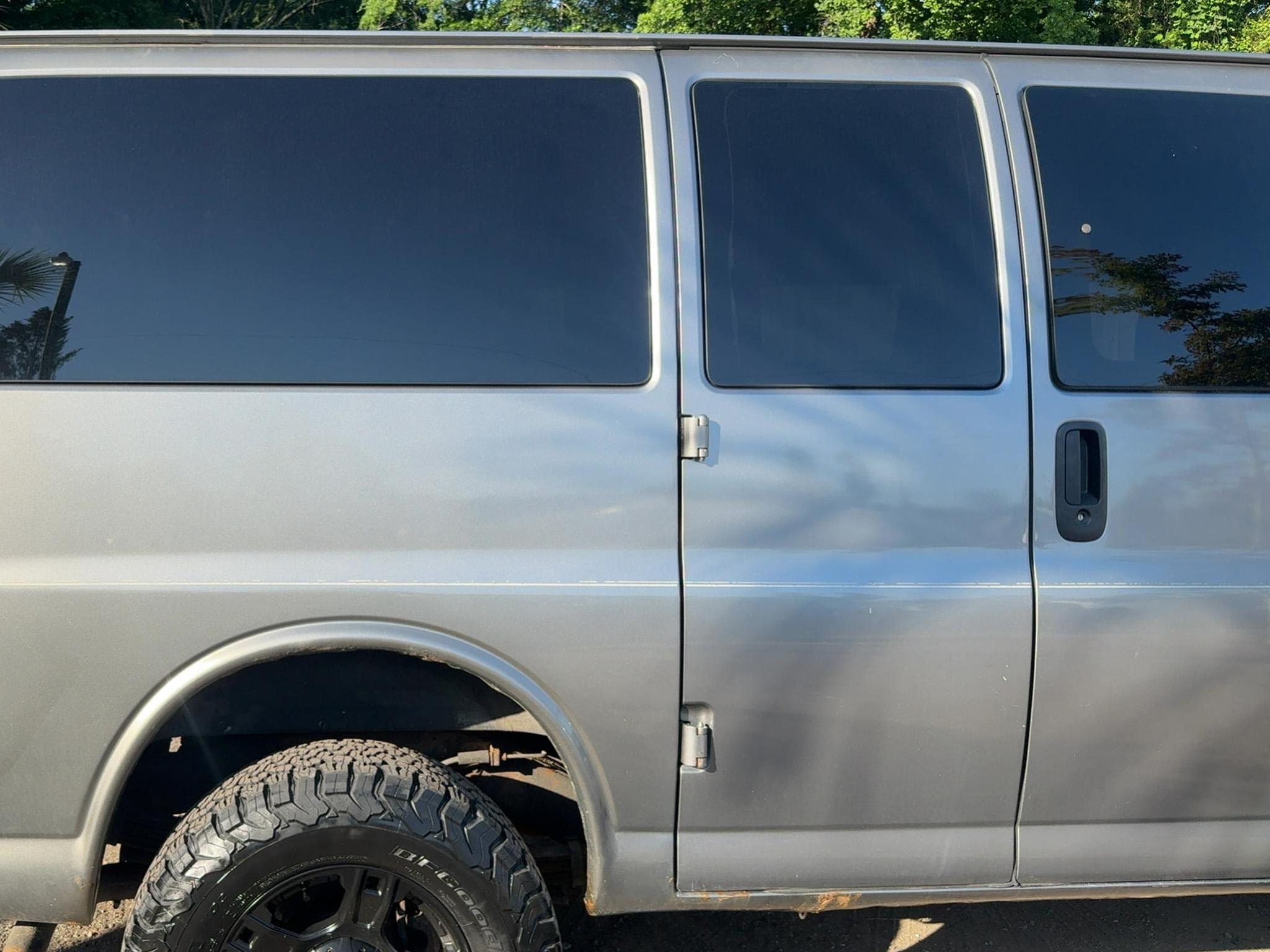 Chevrolet Express Passenger  2007