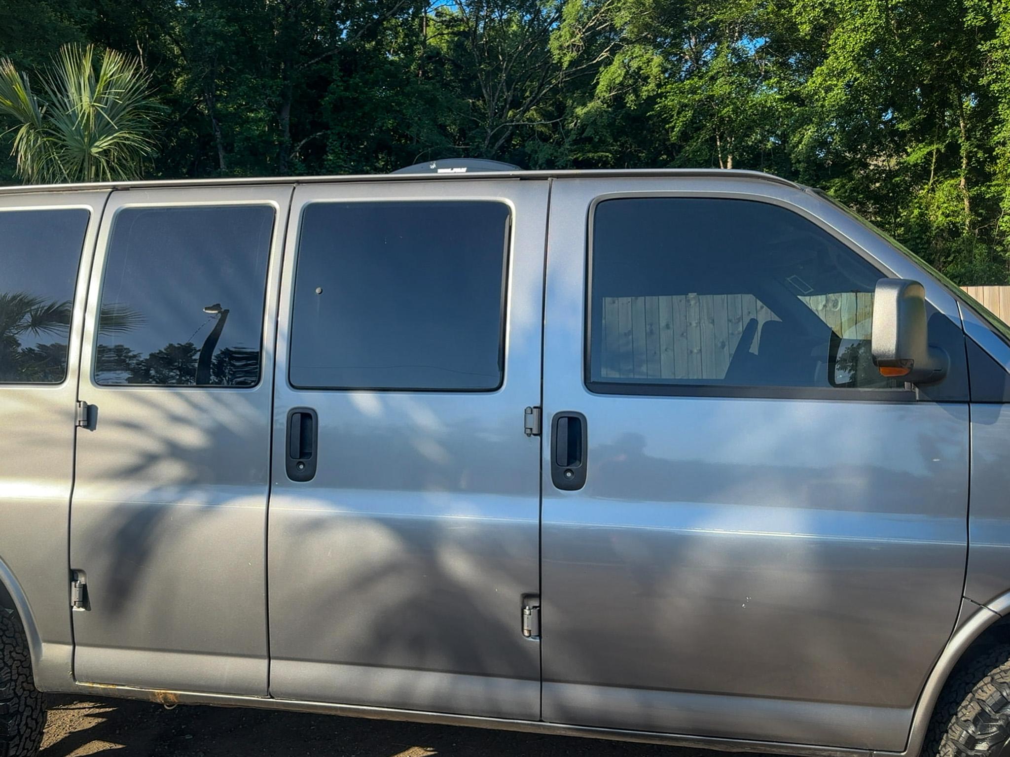 Chevrolet Express Passenger  2007