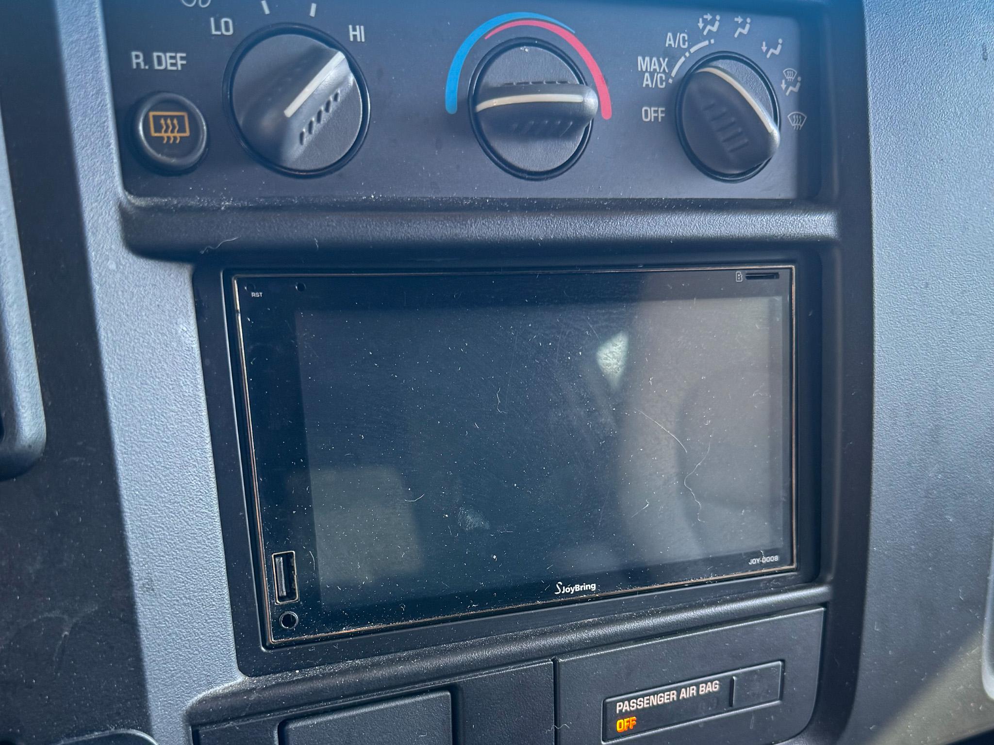 Chevrolet Express Passenger  2007