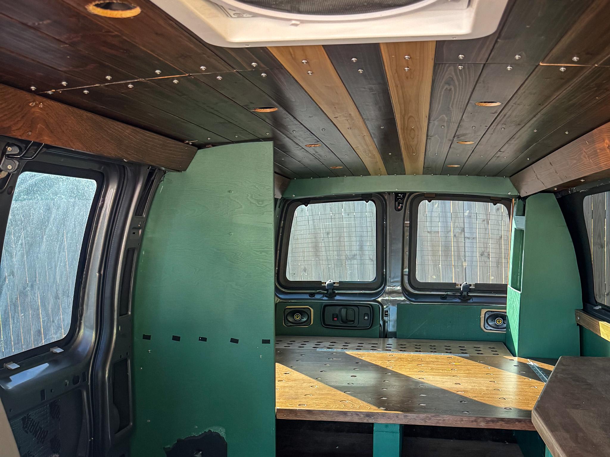 Chevrolet Express Passenger  2007