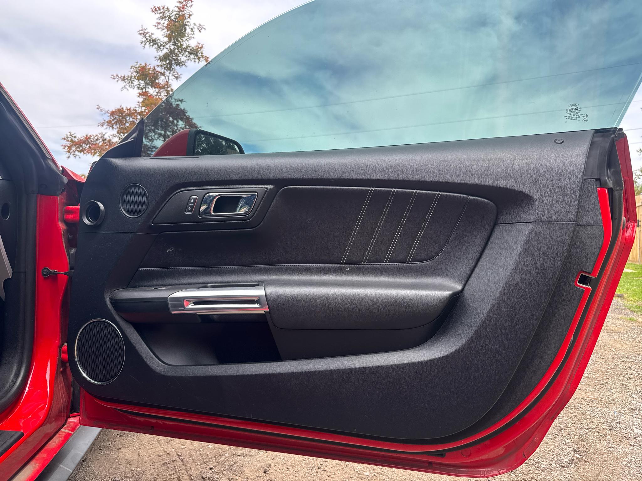 Ford Mustang  2015