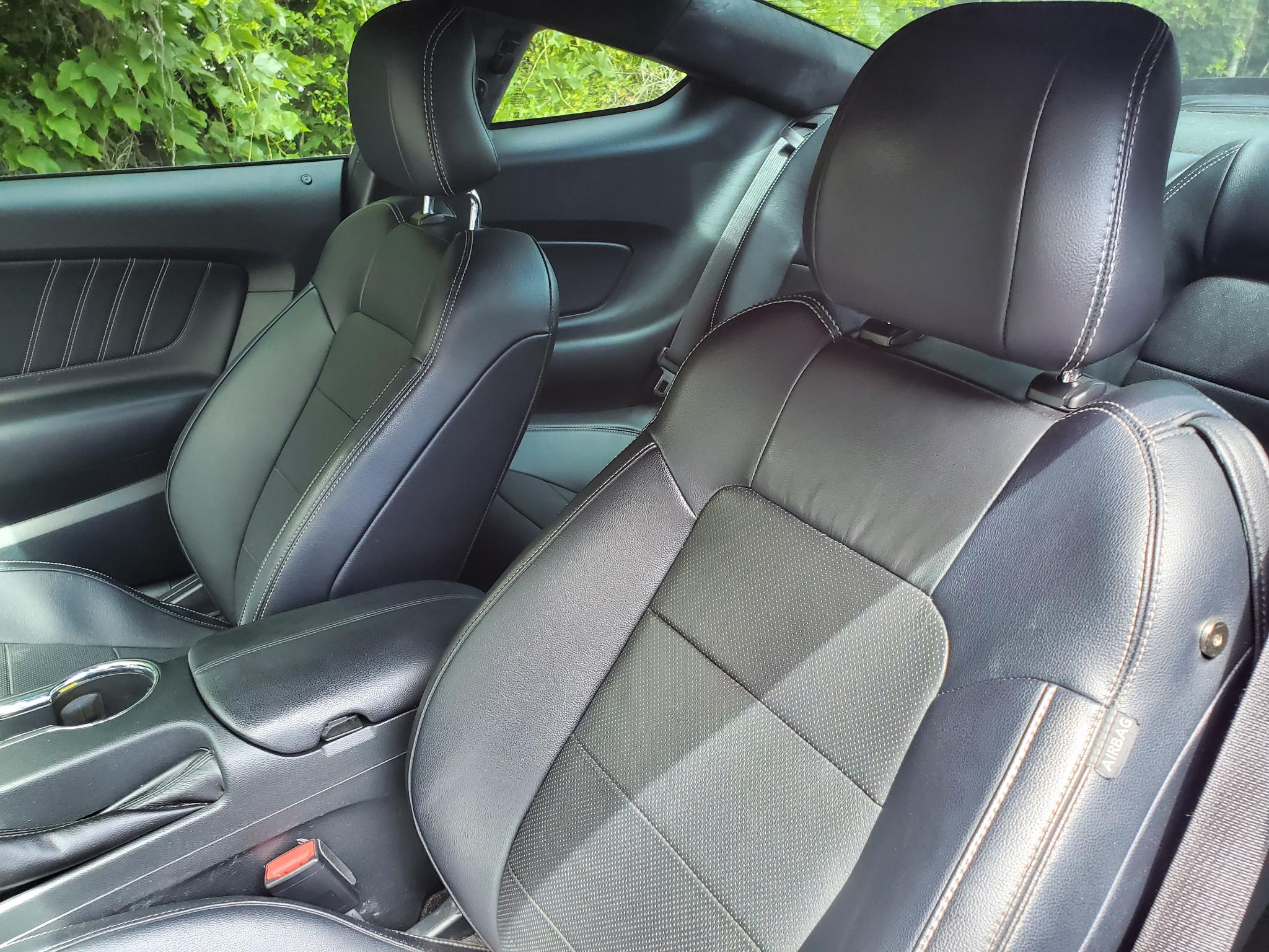 Ford Mustang  2015