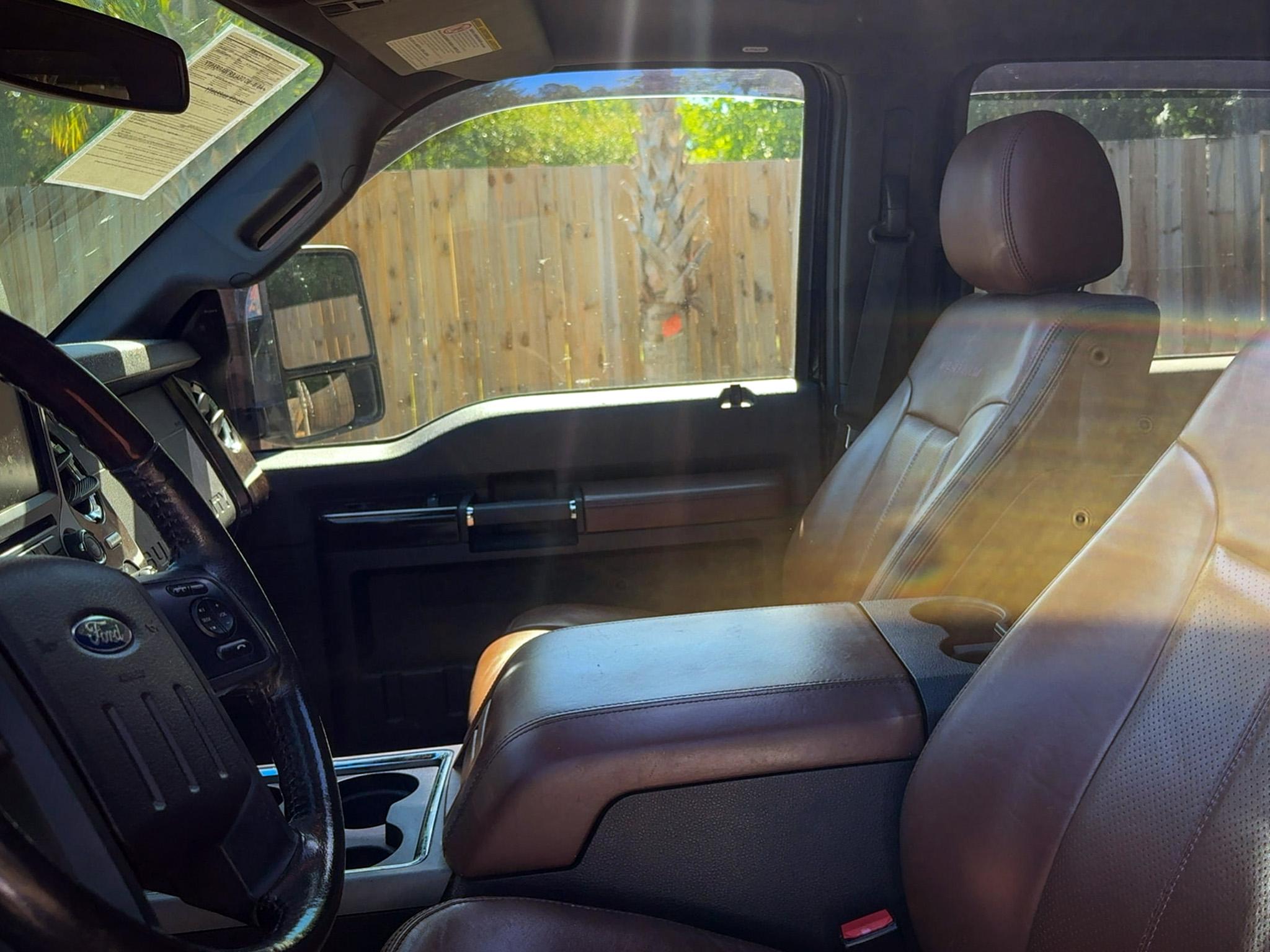 Ford Super Duty F-250 SRW 4WD Crew Cab 172" Platinum 2016