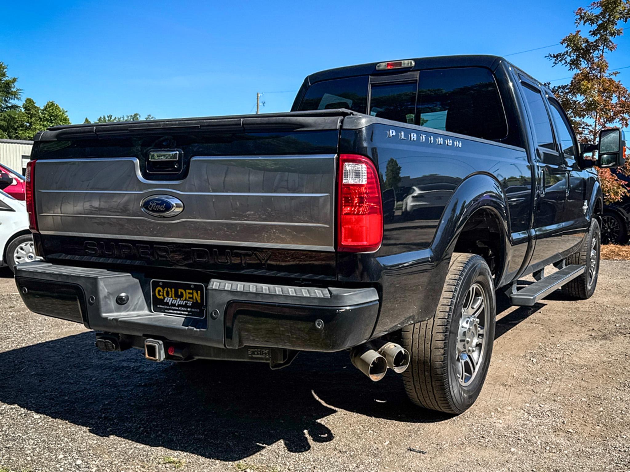 Ford Super Duty F-250 SRW 4WD Crew Cab 172" Platinum 2016
