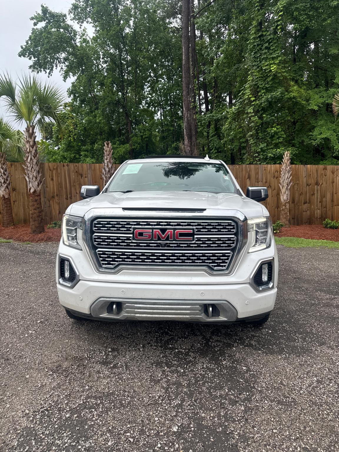 GMC Sierra 1500 4WD Crew Cab 147" Denali 2019