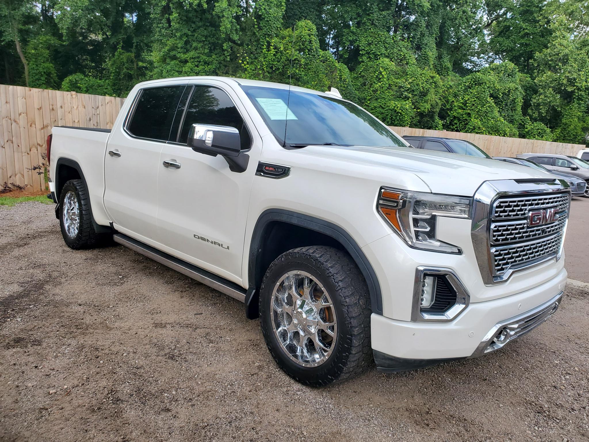 GMC Sierra 1500 4WD Crew Cab 147" Denali 2019
