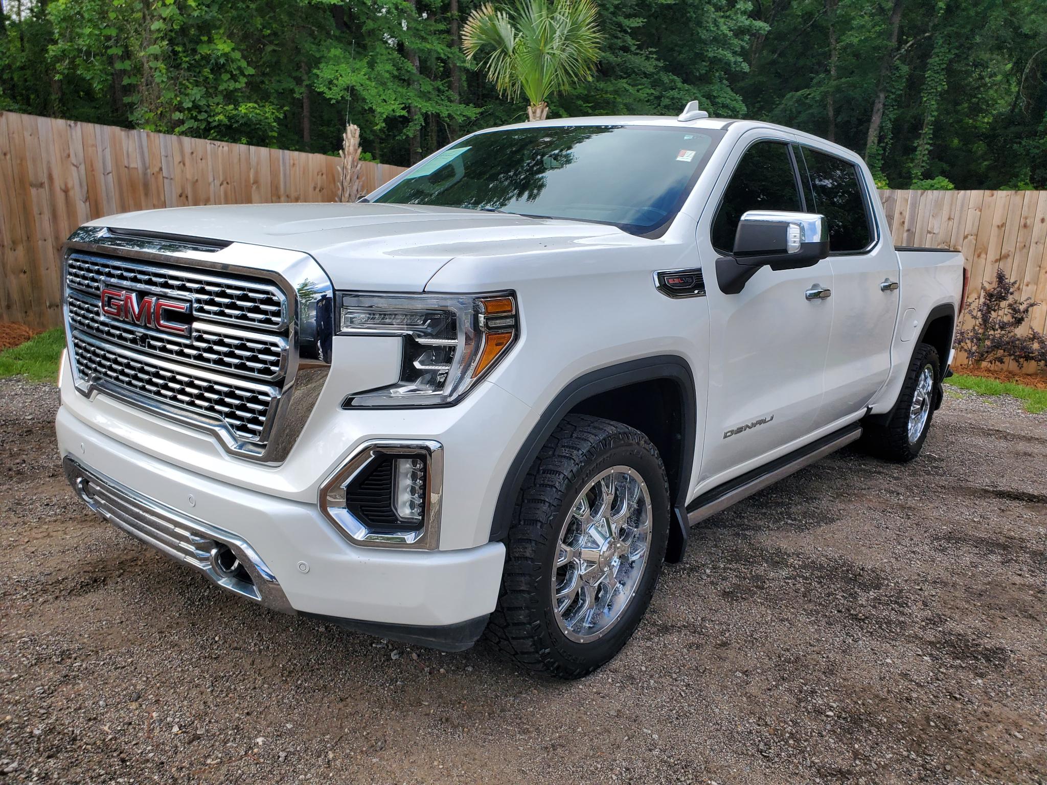 GMC Sierra 1500 4WD Crew Cab 147" Denali 2019
