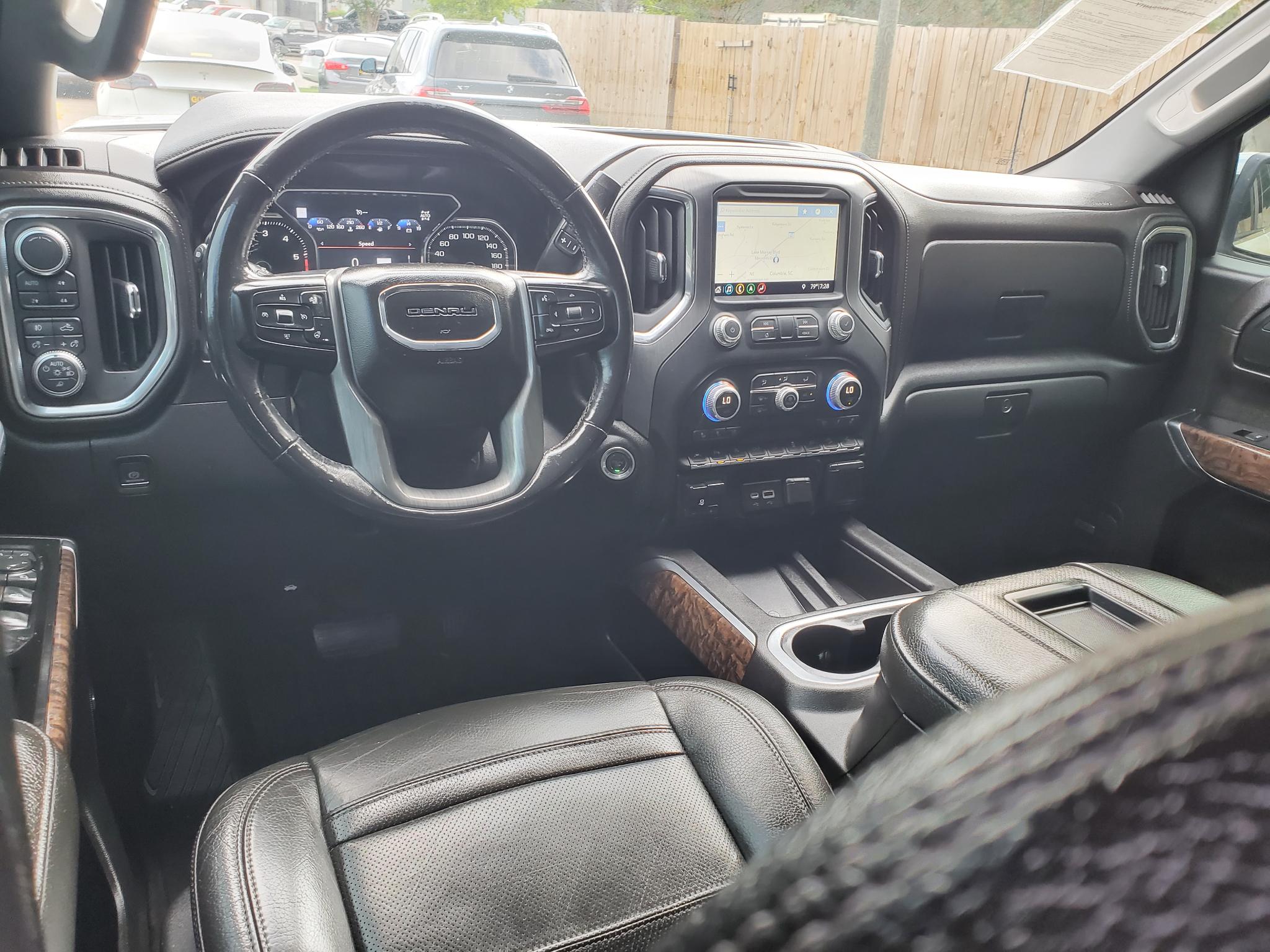 GMC Sierra 1500 4WD Crew Cab 147" Denali 2019
