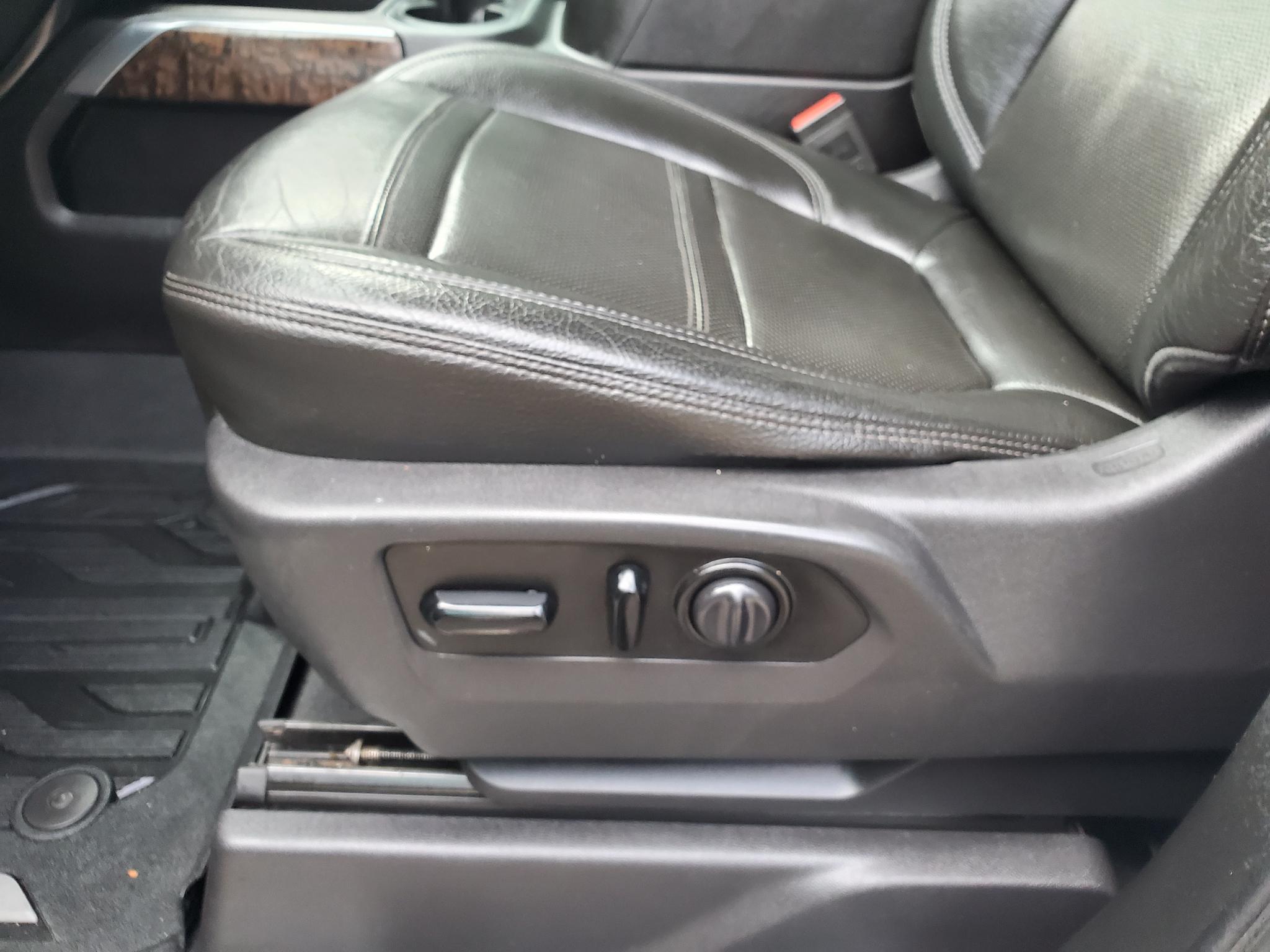 GMC Sierra 1500 4WD Crew Cab 147" Denali 2019