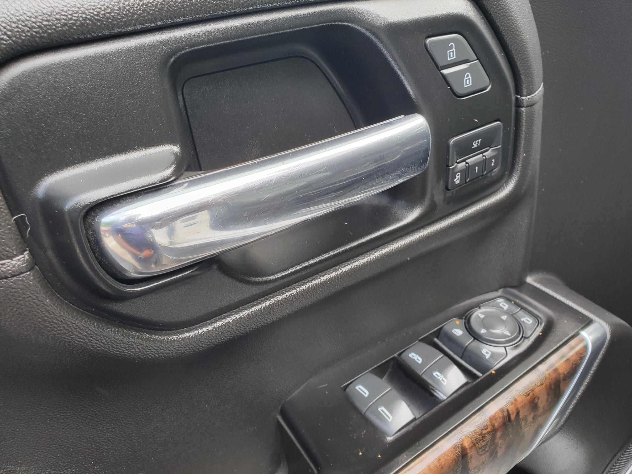 GMC Sierra 1500 4WD Crew Cab 147" Denali 2019