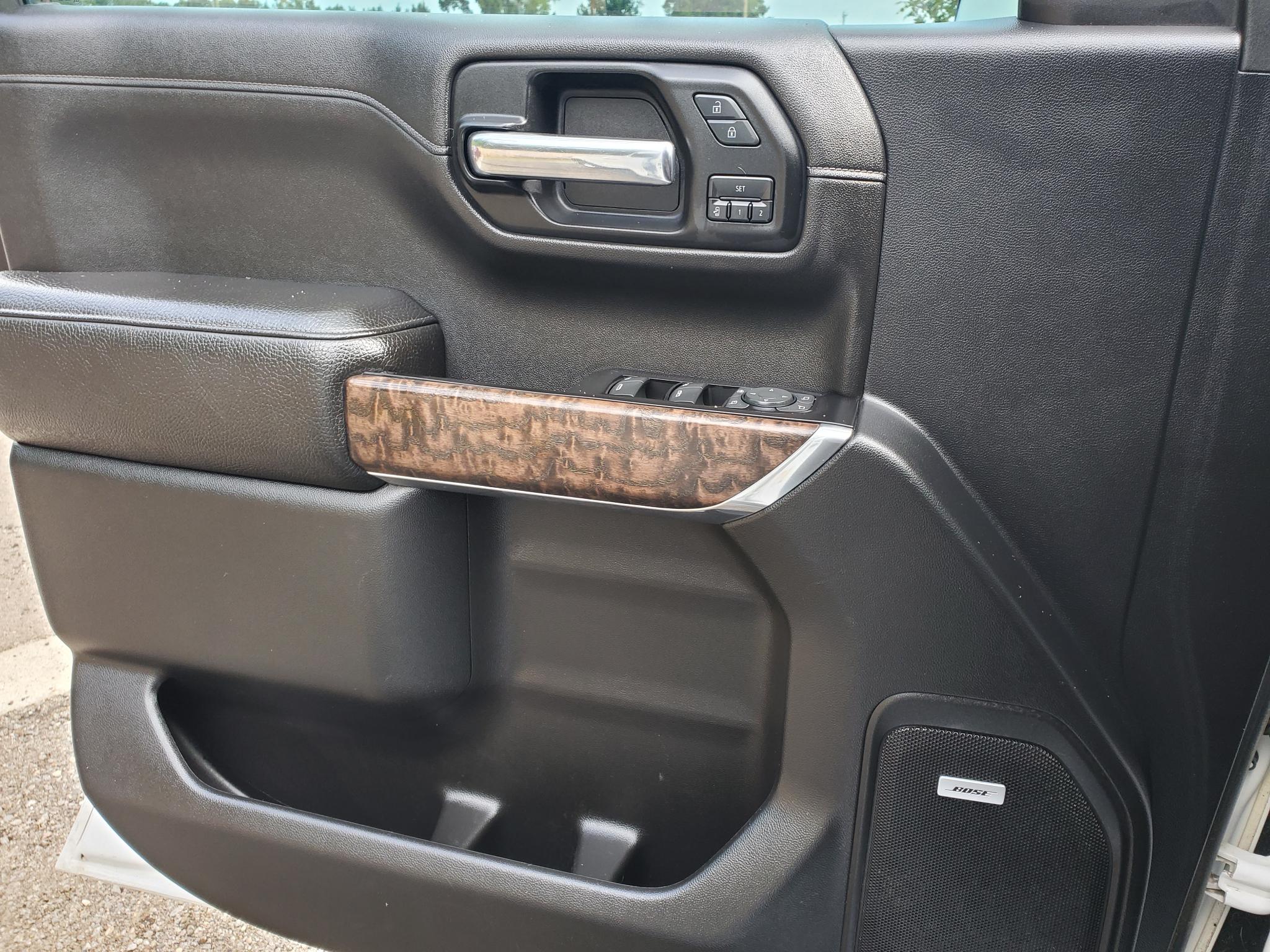 GMC Sierra 1500 4WD Crew Cab 147" Denali 2019
