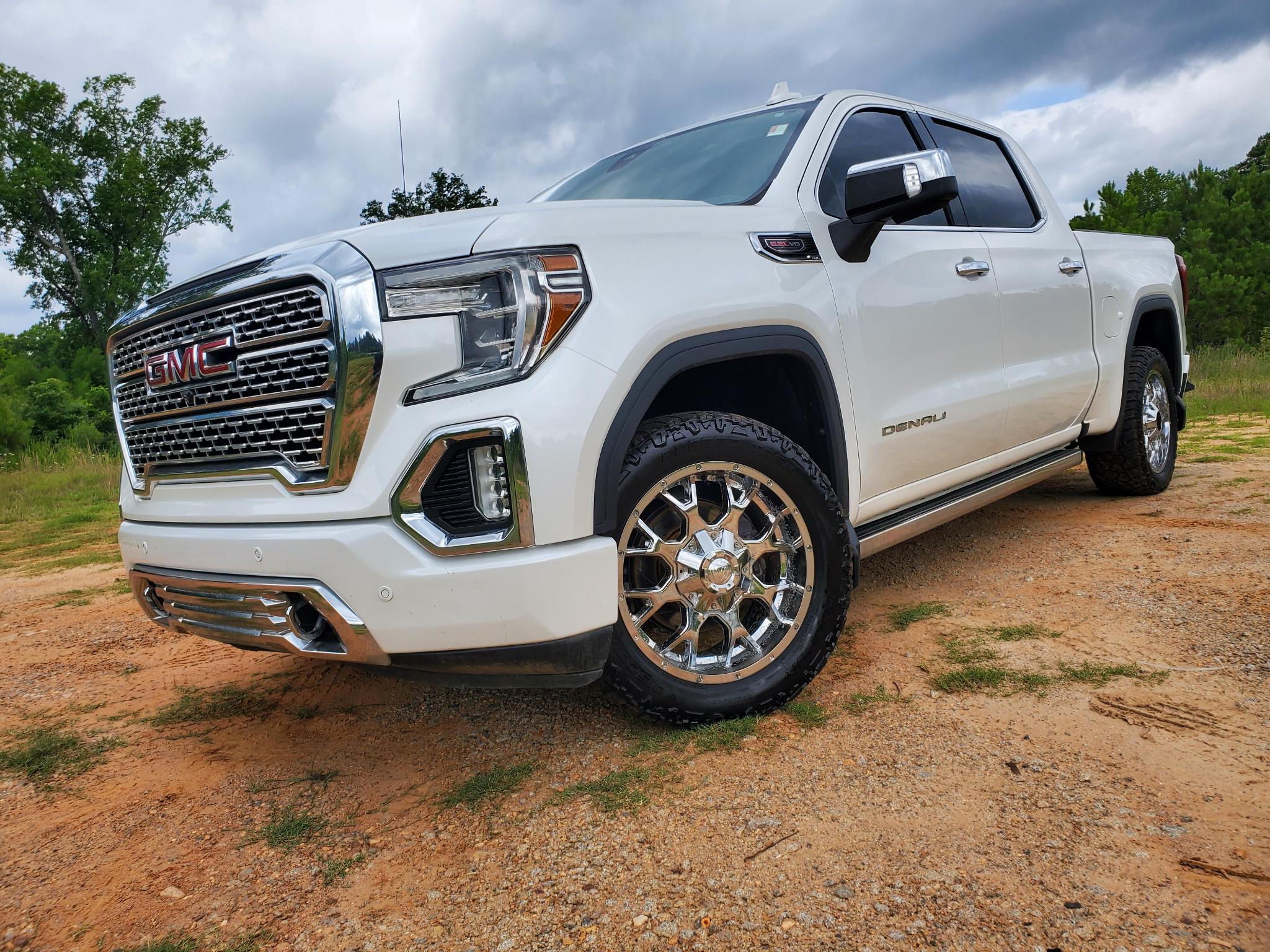 GMC Sierra 1500 4WD Crew Cab 147" Denali 2019