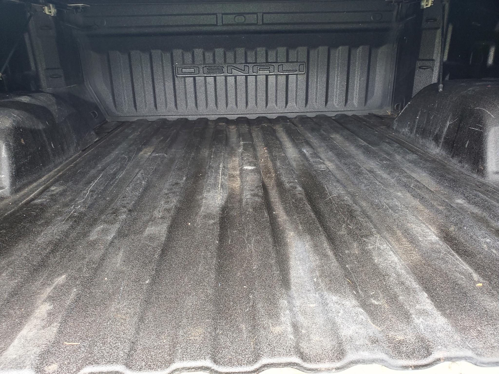 GMC Sierra 1500 4WD Crew Cab 147" Denali 2019