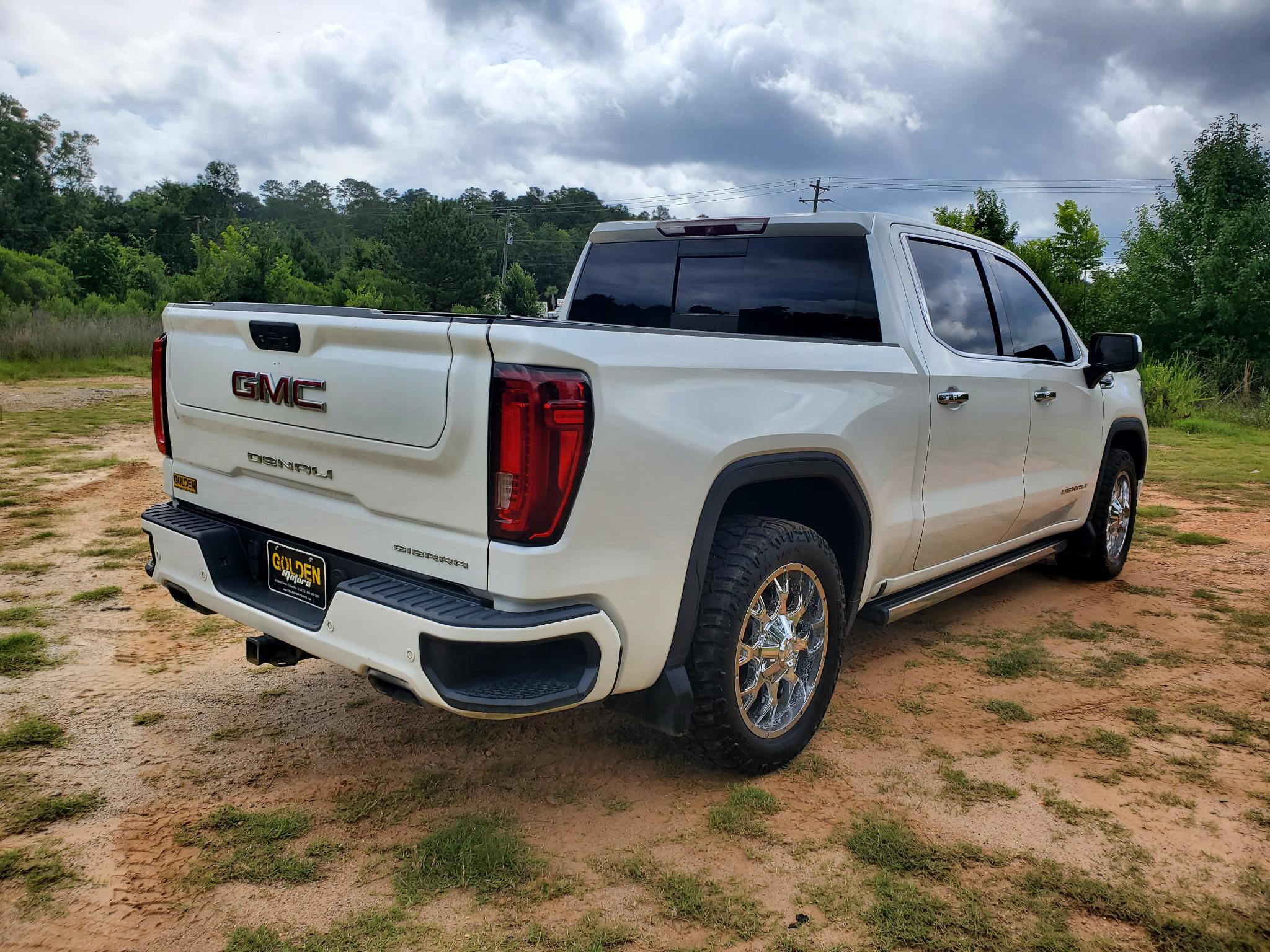 GMC Sierra 1500 4WD Crew Cab 147" Denali 2019