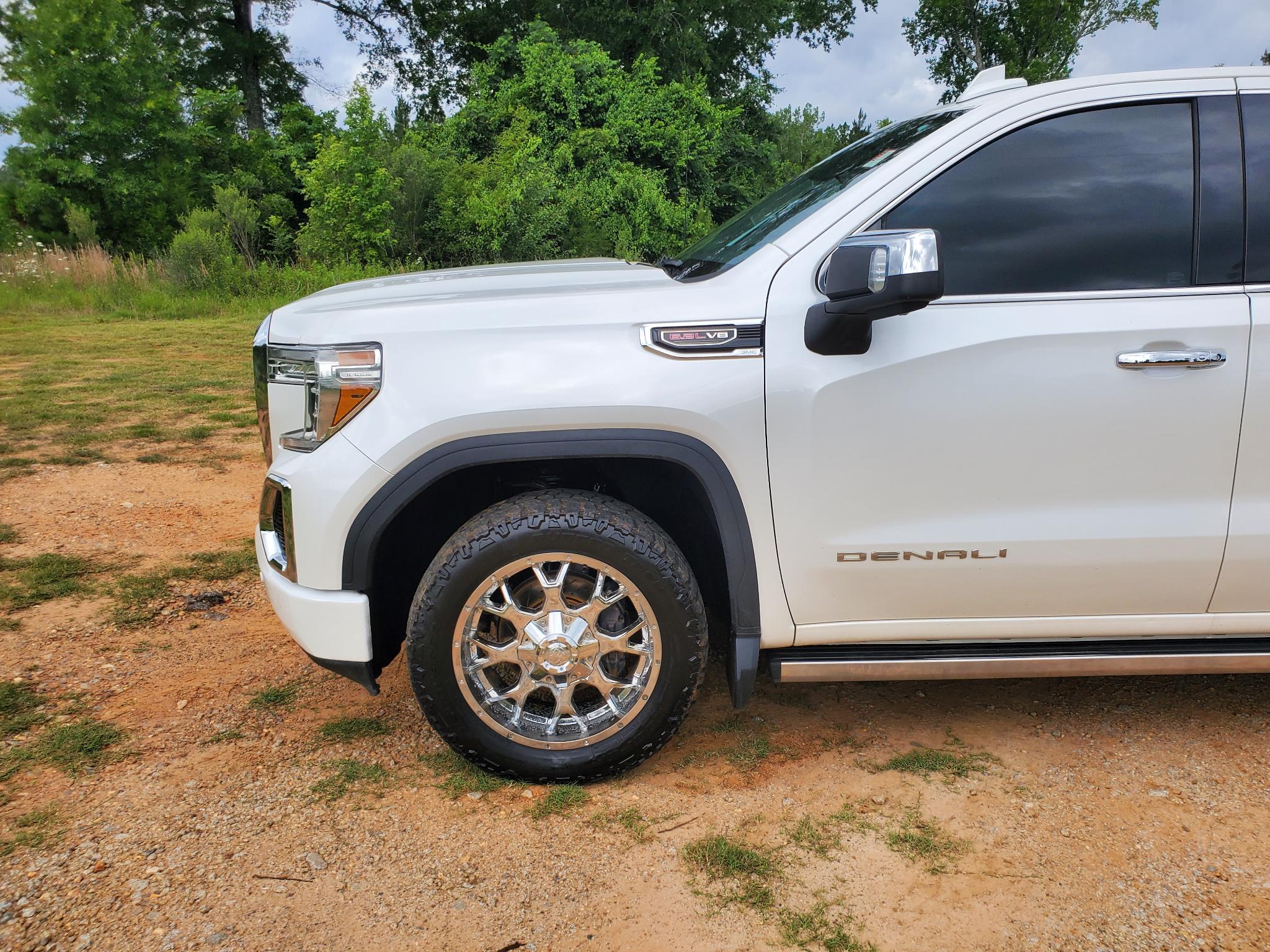 GMC Sierra 1500 4WD Crew Cab 147" Denali 2019