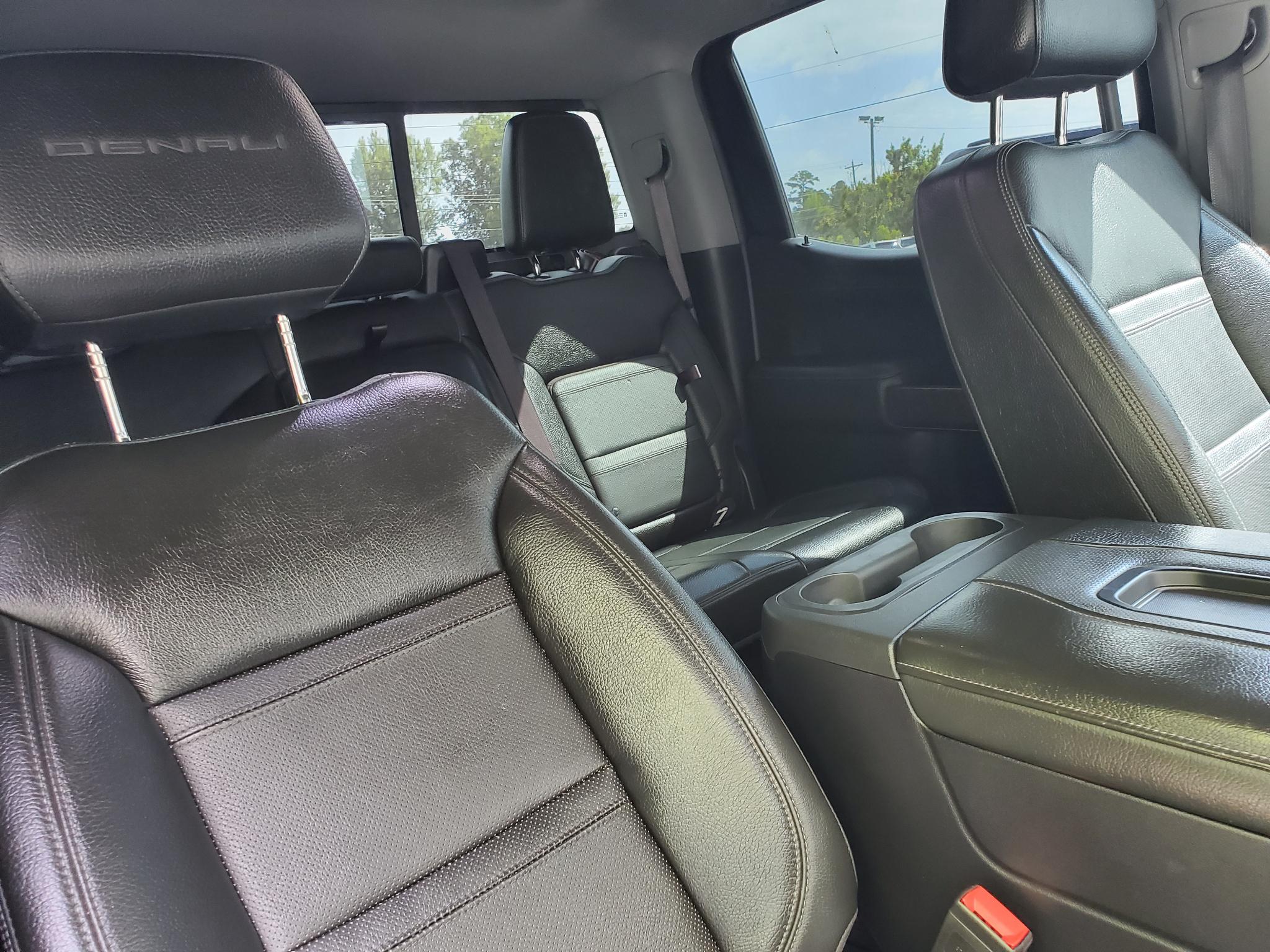 GMC Sierra 1500 4WD Crew Cab 147" Denali 2019
