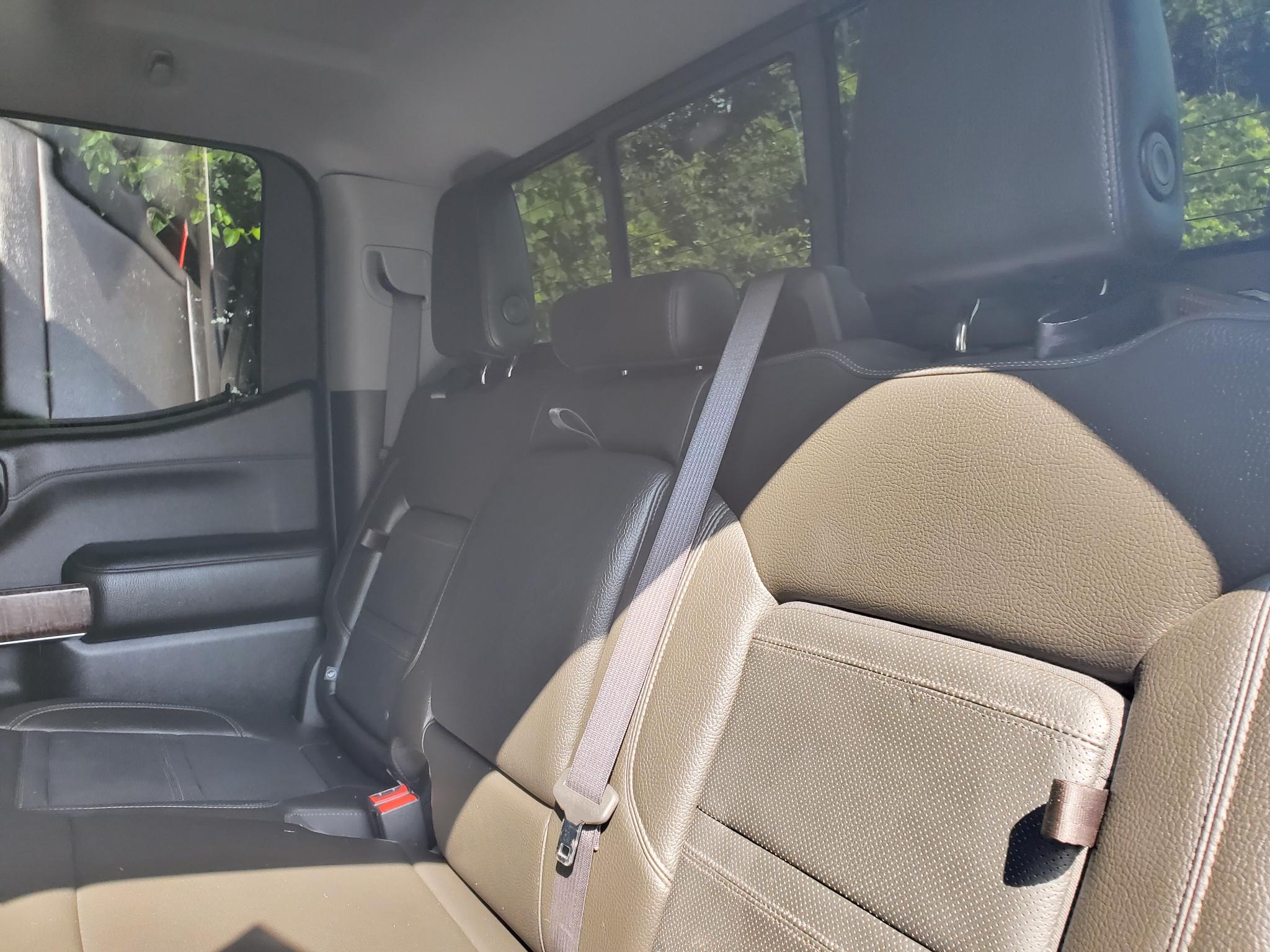 GMC Sierra 1500 4WD Crew Cab 147" Denali 2019