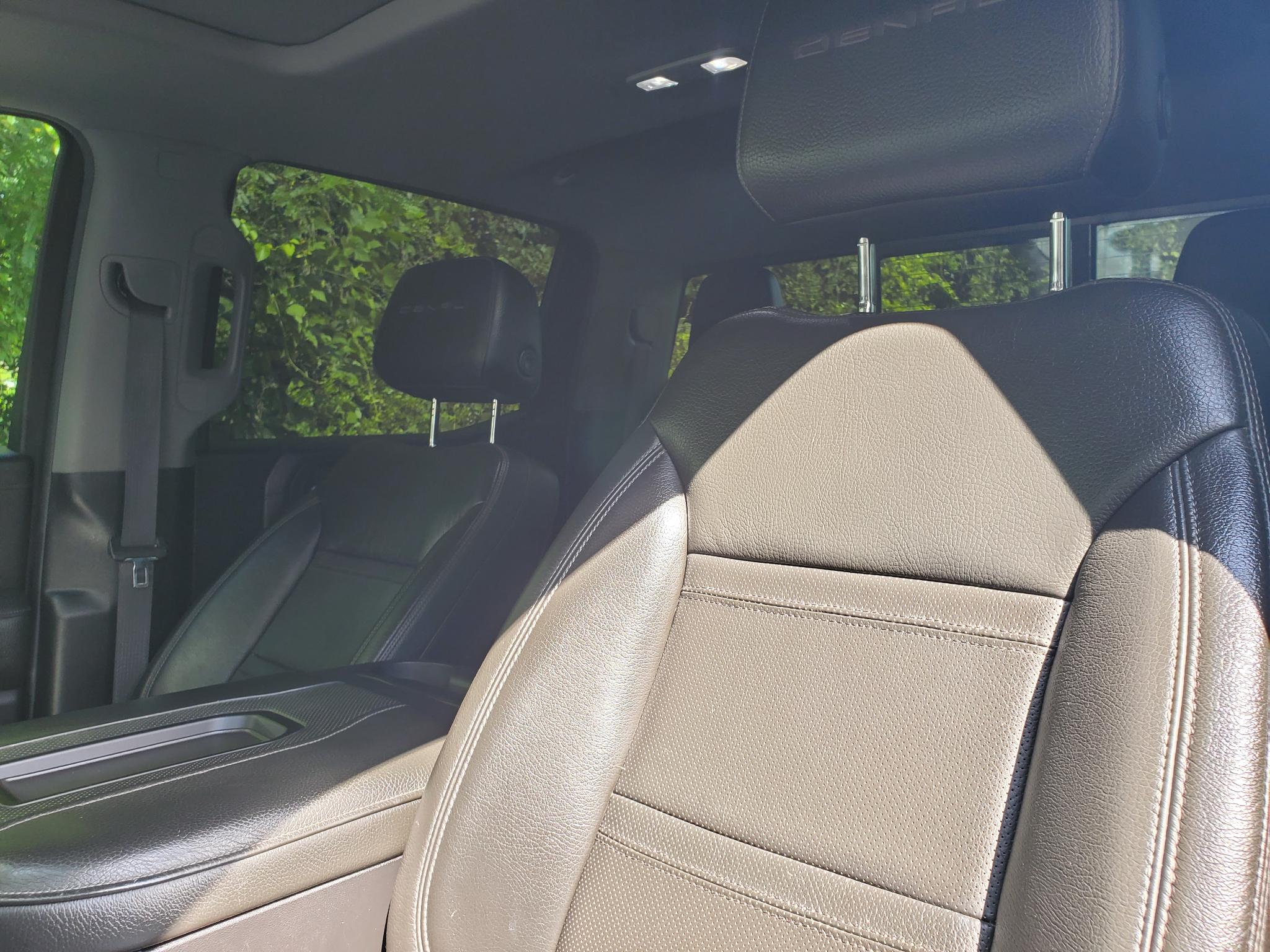 GMC Sierra 1500 4WD Crew Cab 147" Denali 2019