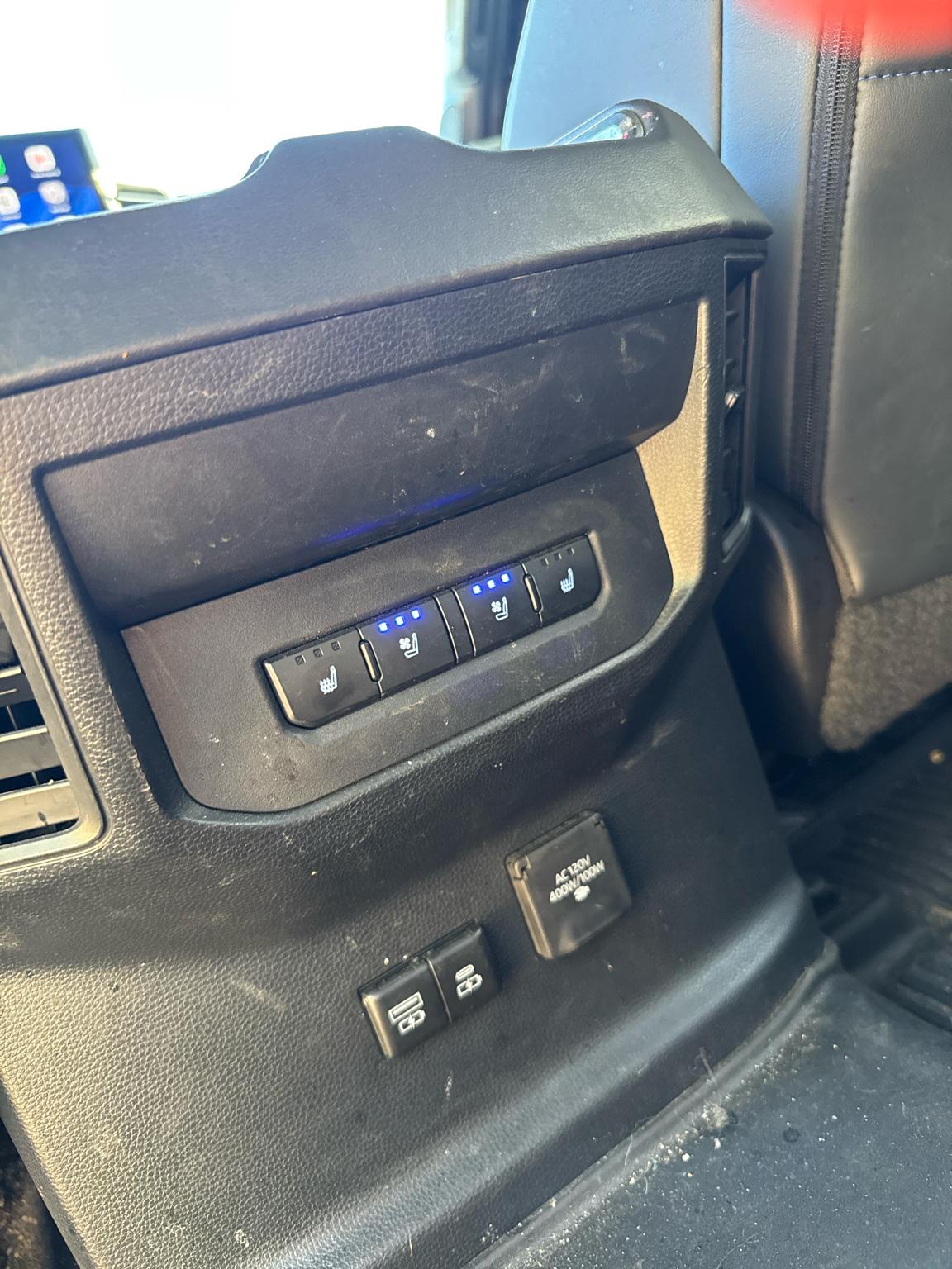 Toyota Tundra 4WD Platinum CrewMax 5.5' Bed (Natl) 2022