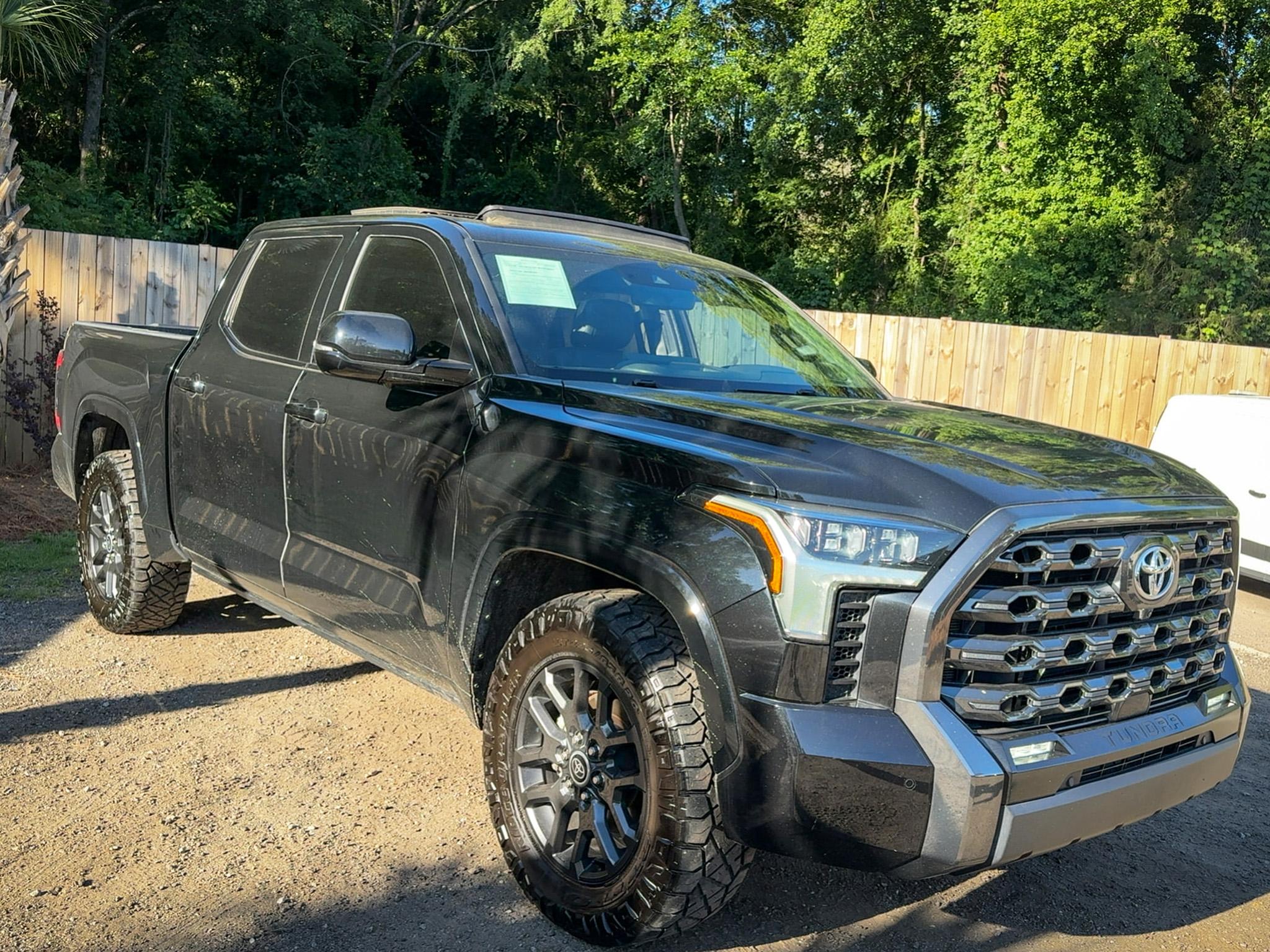 Toyota Tundra 4WD Platinum CrewMax 5.5' Bed (Natl) 2022