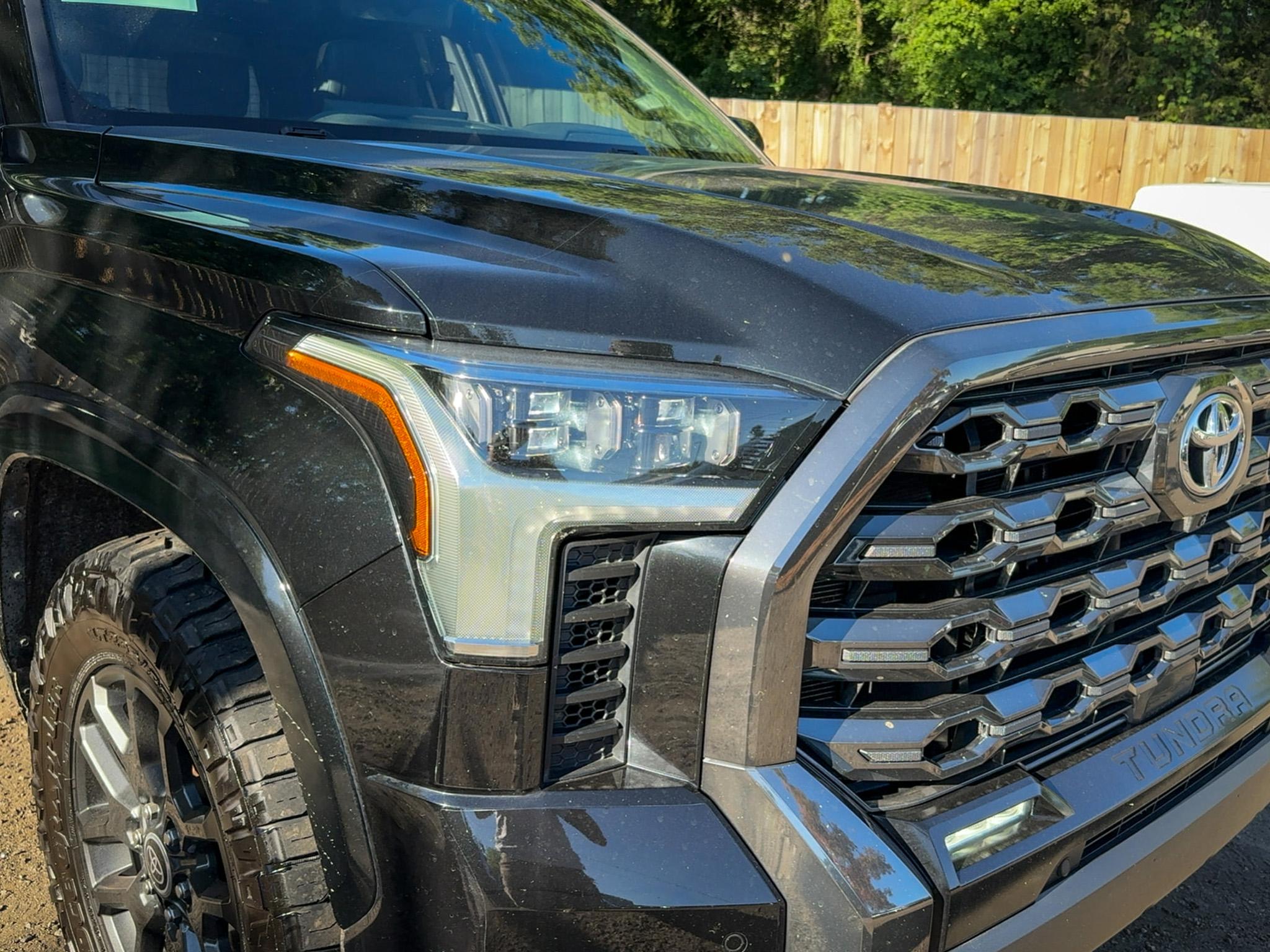 Toyota Tundra 4WD Platinum CrewMax 5.5' Bed (Natl) 2022