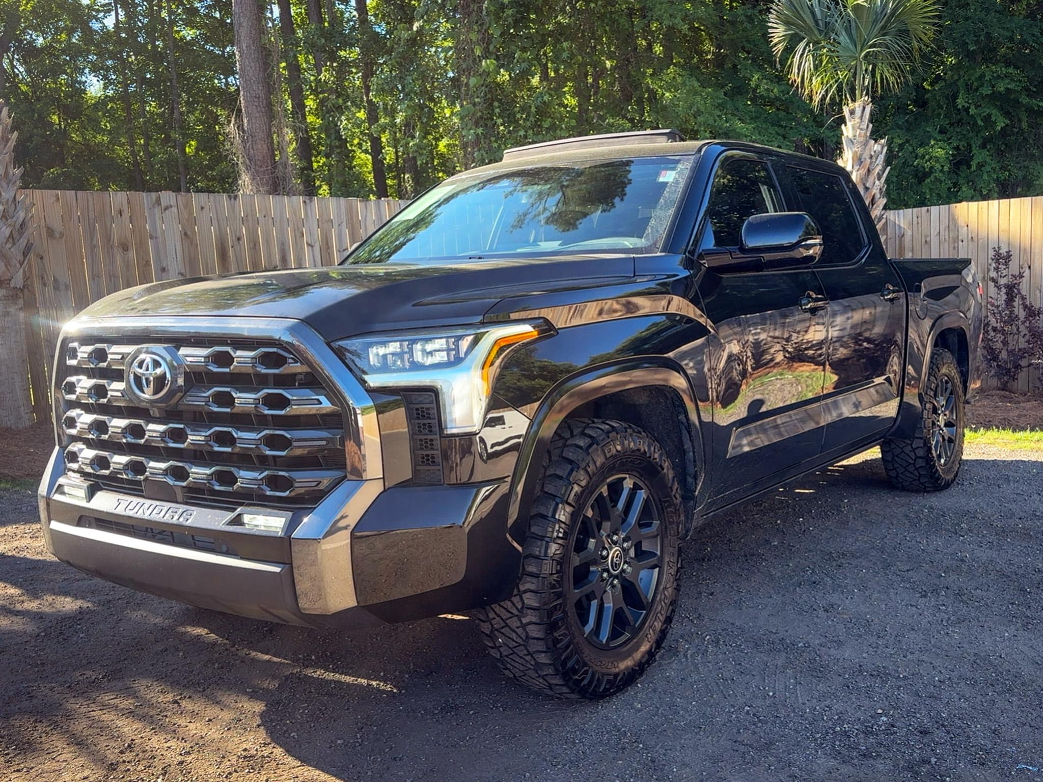 Toyota Tundra 4WD Platinum CrewMax 5.5' Bed (Natl) 2022