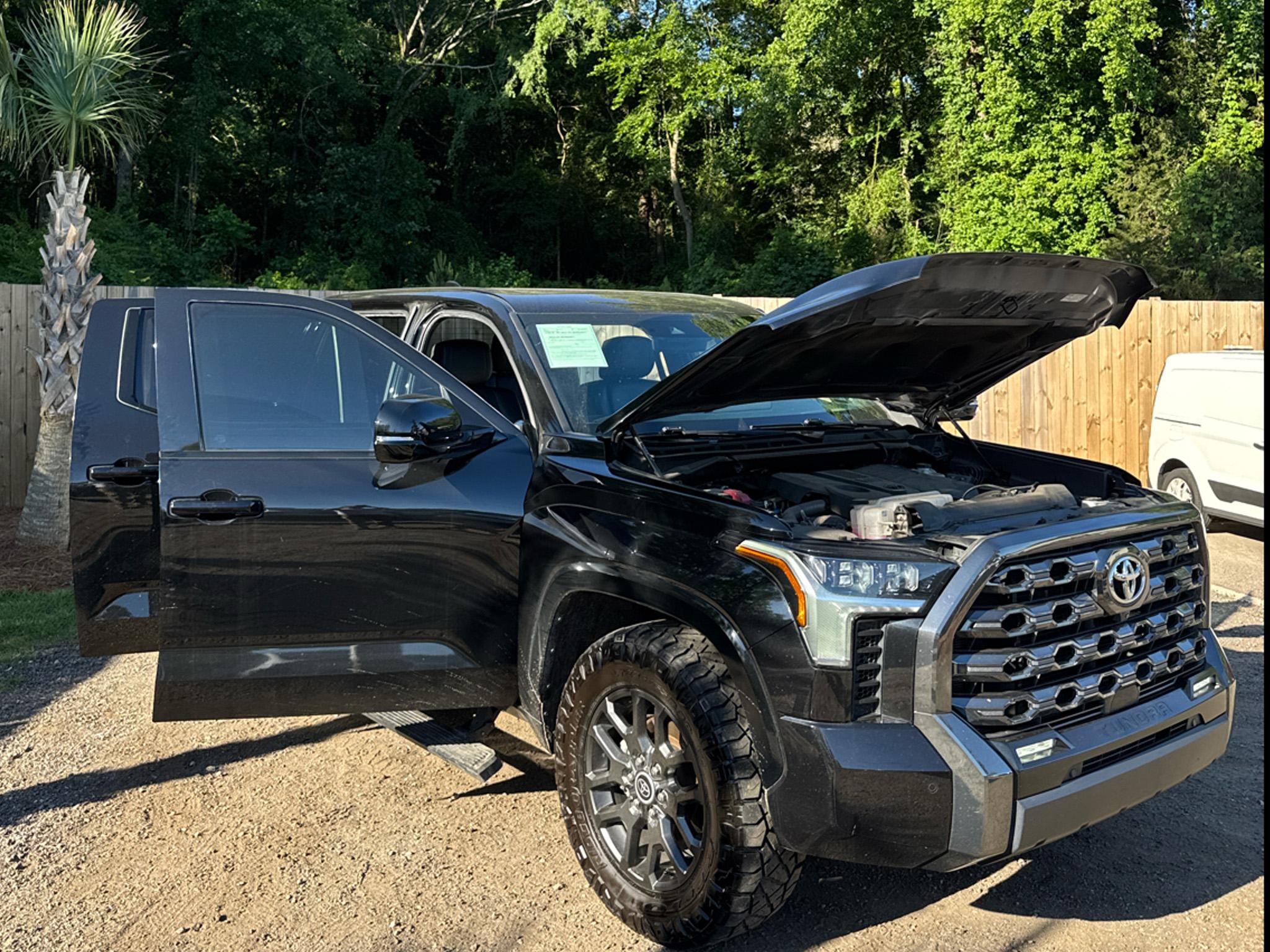 Toyota Tundra 4WD Platinum CrewMax 5.5' Bed (Natl) 2022