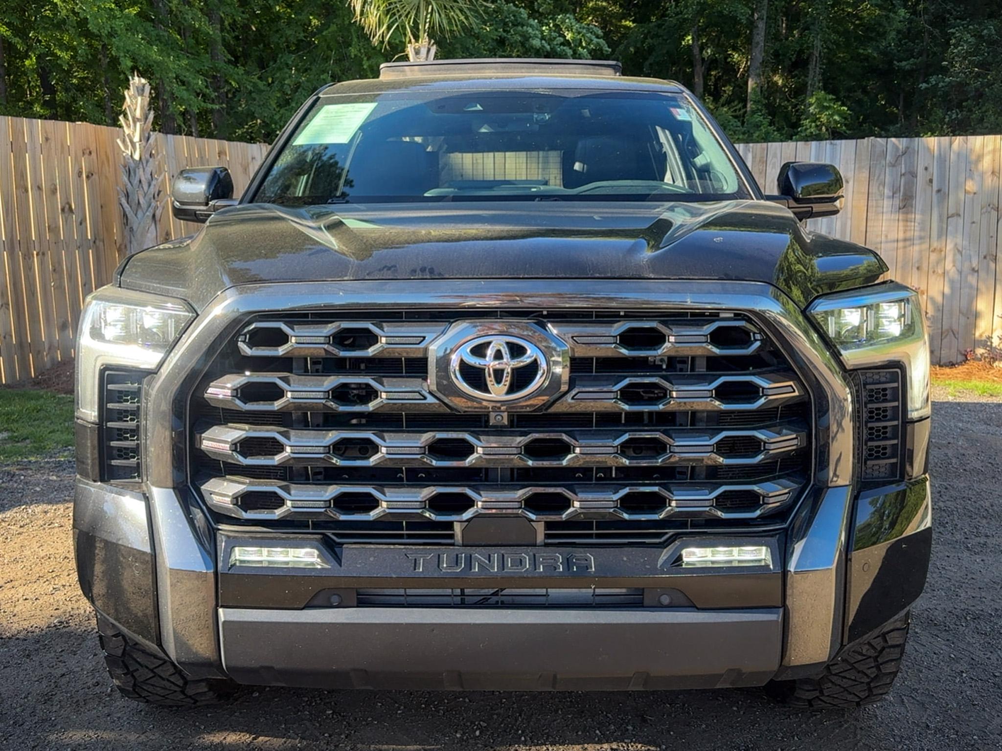 Toyota Tundra 4WD Platinum CrewMax 5.5' Bed (Natl) 2022
