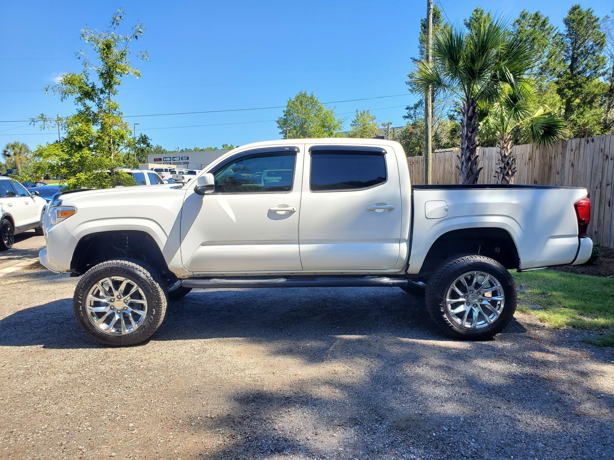 Toyota Tacoma 2WD  2019