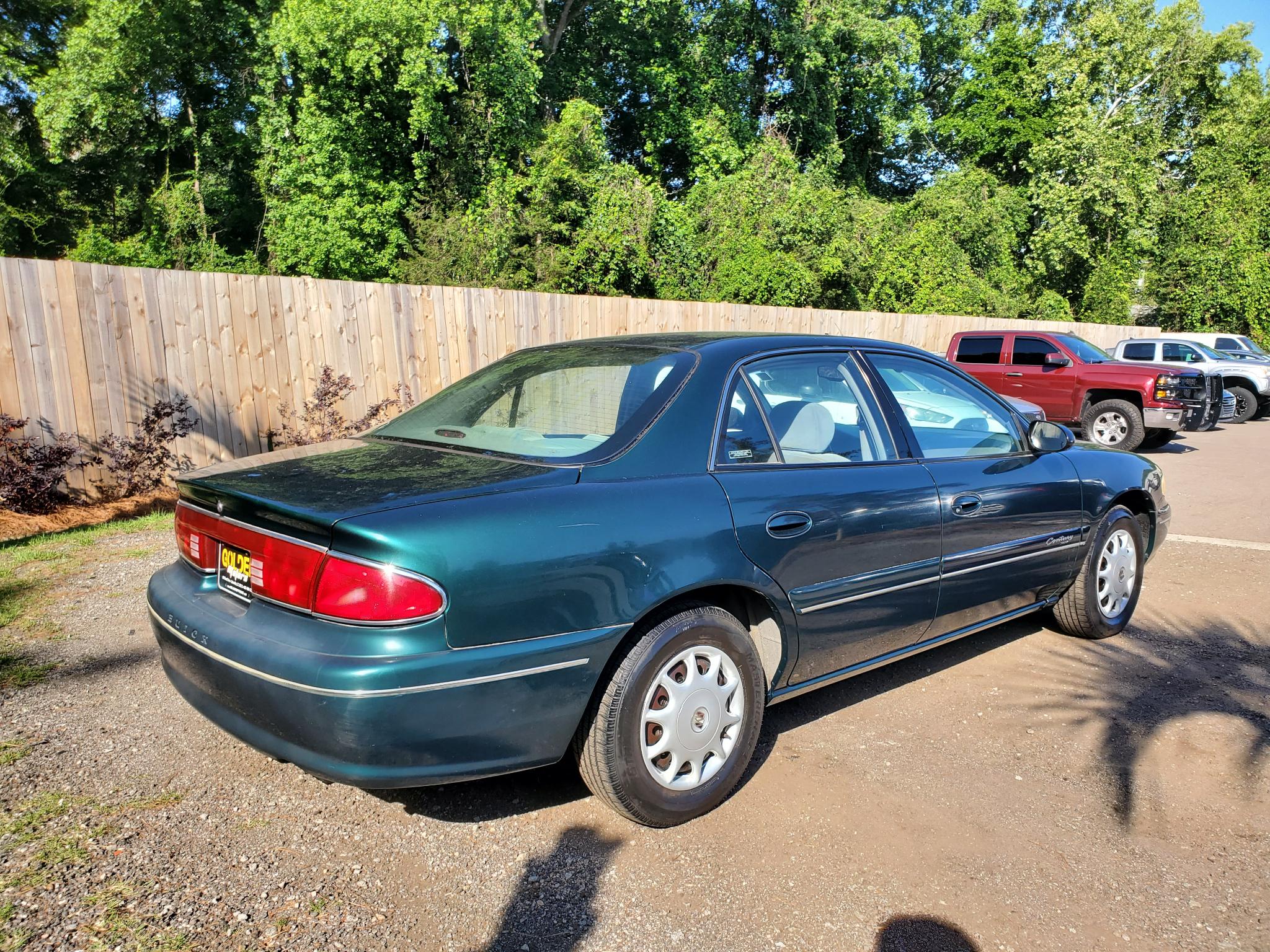 Buick Century 4dr Sdn Custom 1999