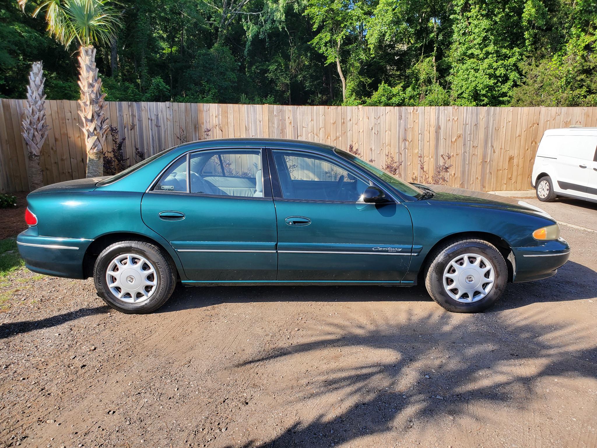 Buick Century 4dr Sdn Custom 1999