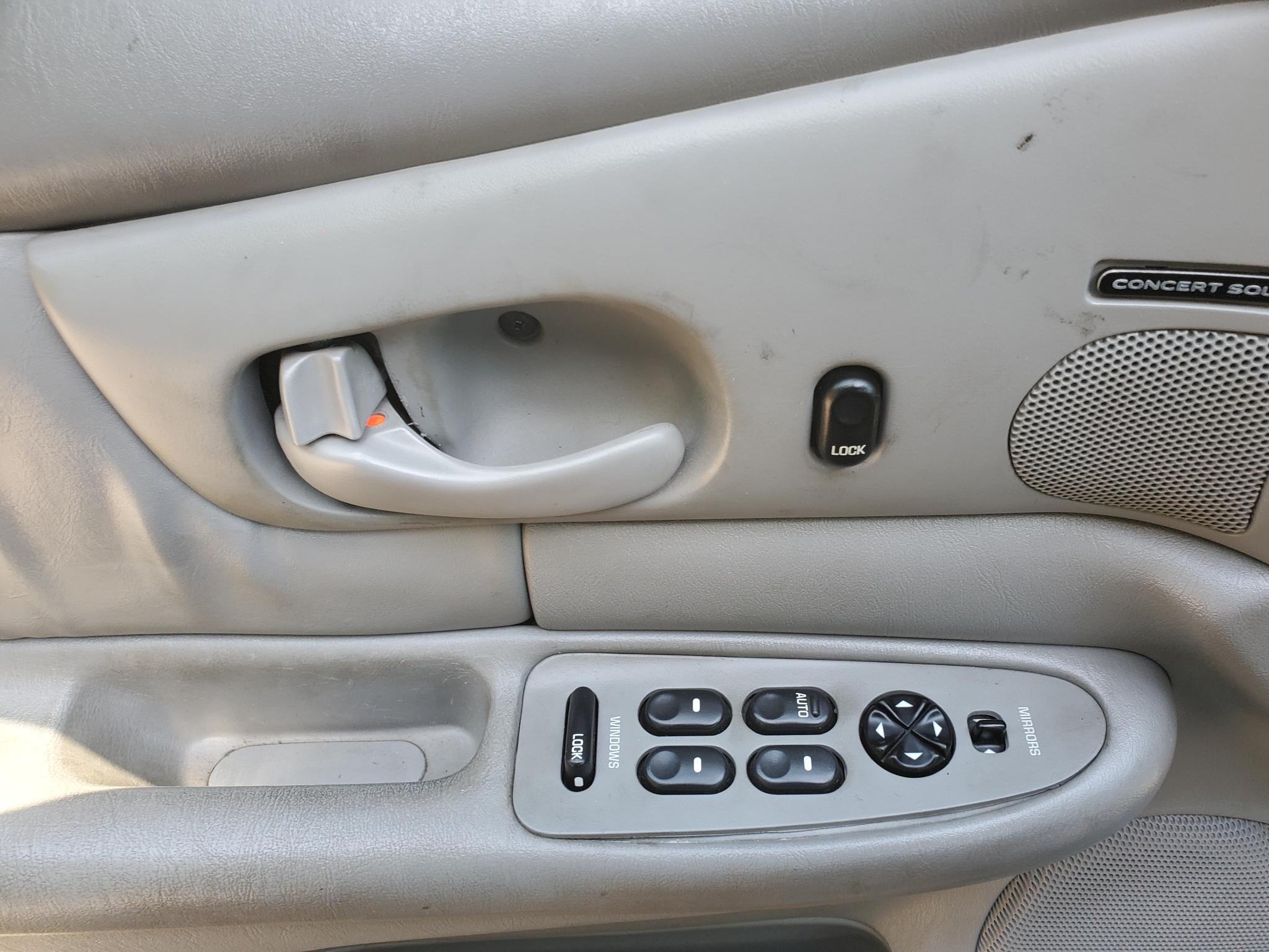 Buick Century 4dr Sdn Custom 1999