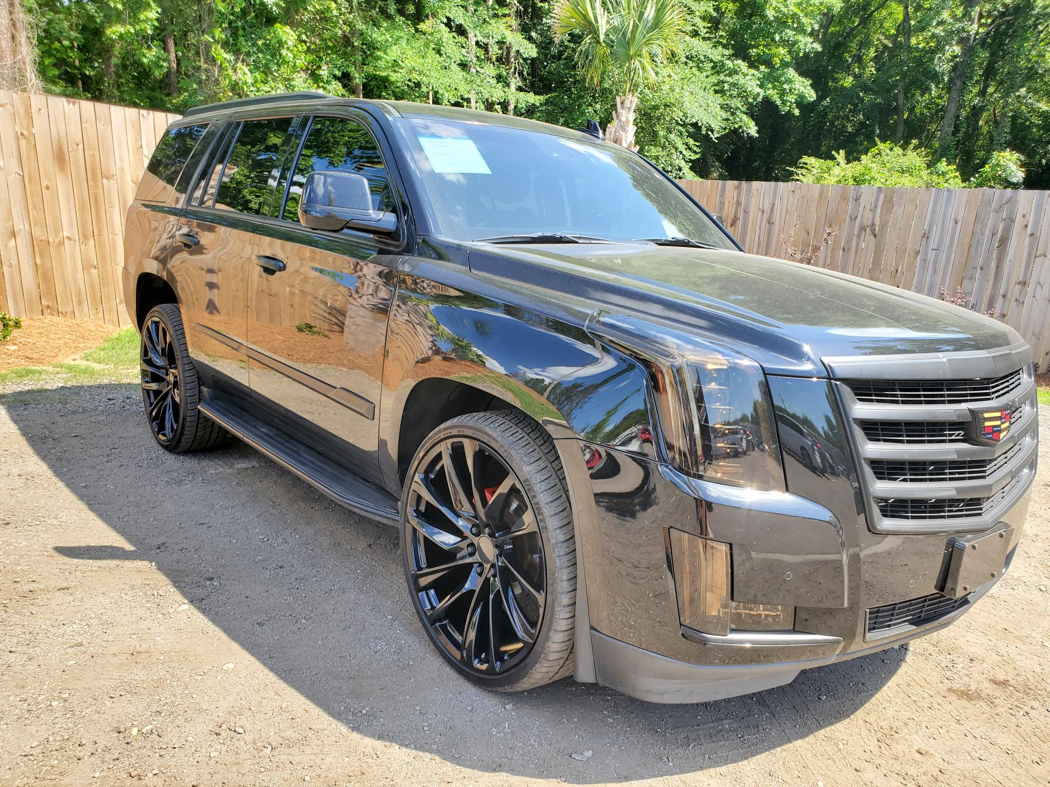 2016 Cadillac Escalade AWD Luxury's photo