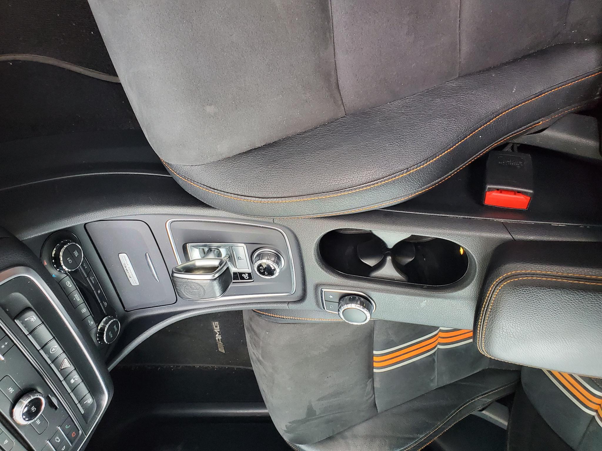 Mercedes-Benz CLA 4dr Sdn AMG CLA 45 4MATIC 2016