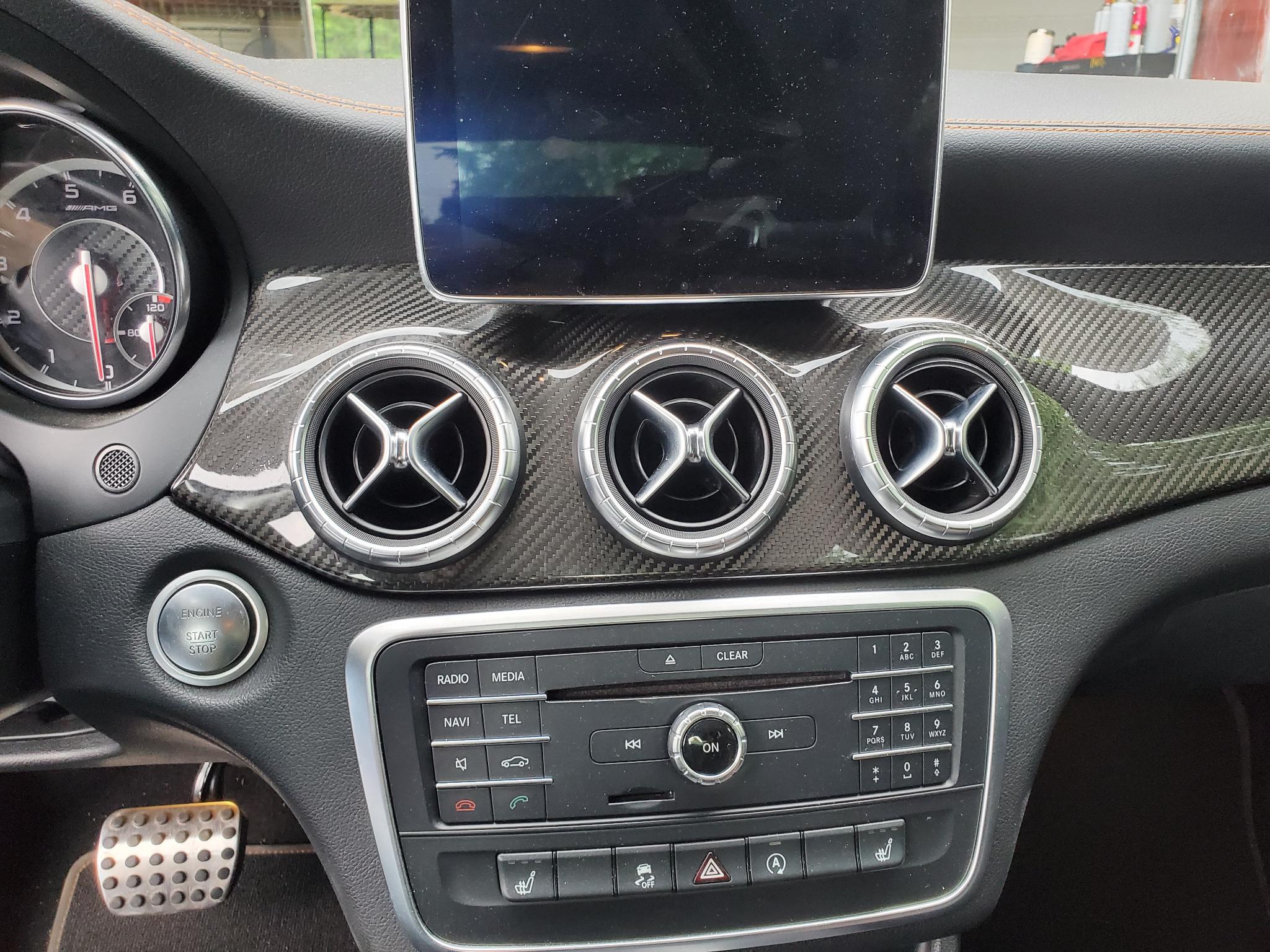Mercedes-Benz CLA 4dr Sdn AMG CLA 45 4MATIC 2016