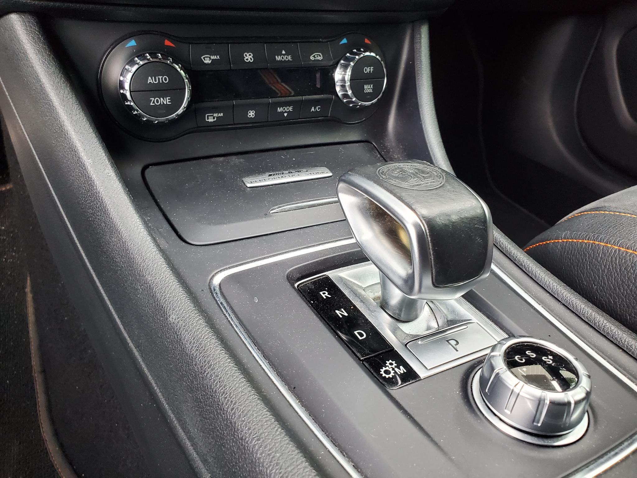 Mercedes-Benz CLA 4dr Sdn AMG CLA 45 4MATIC 2016