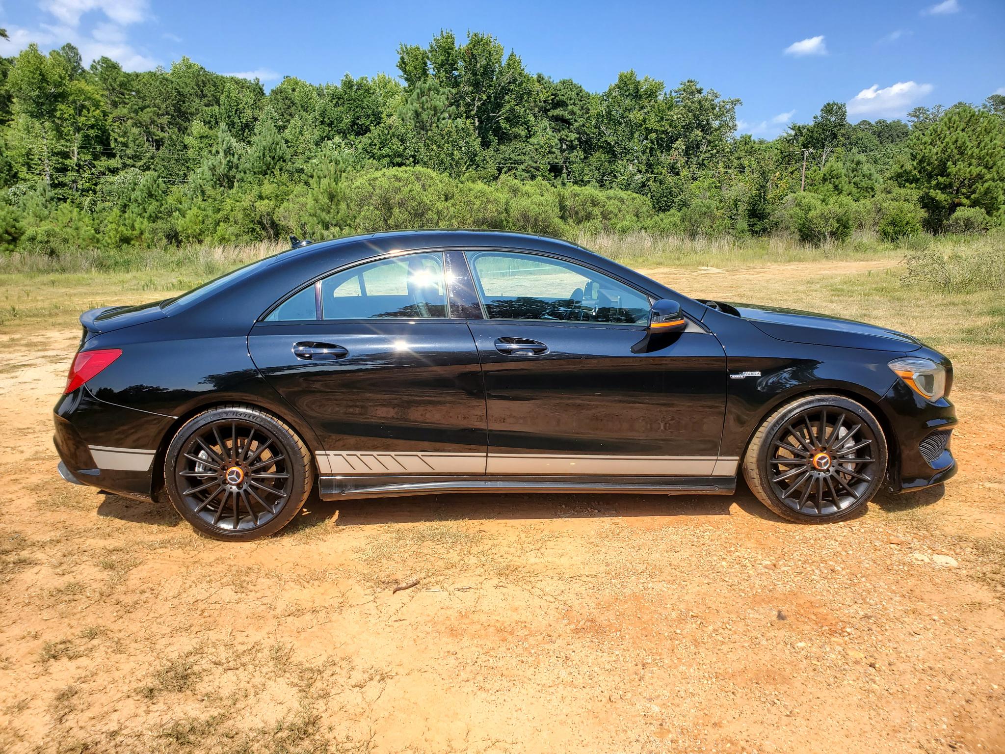 Mercedes-Benz CLA 4dr Sdn AMG CLA 45 4MATIC 2016