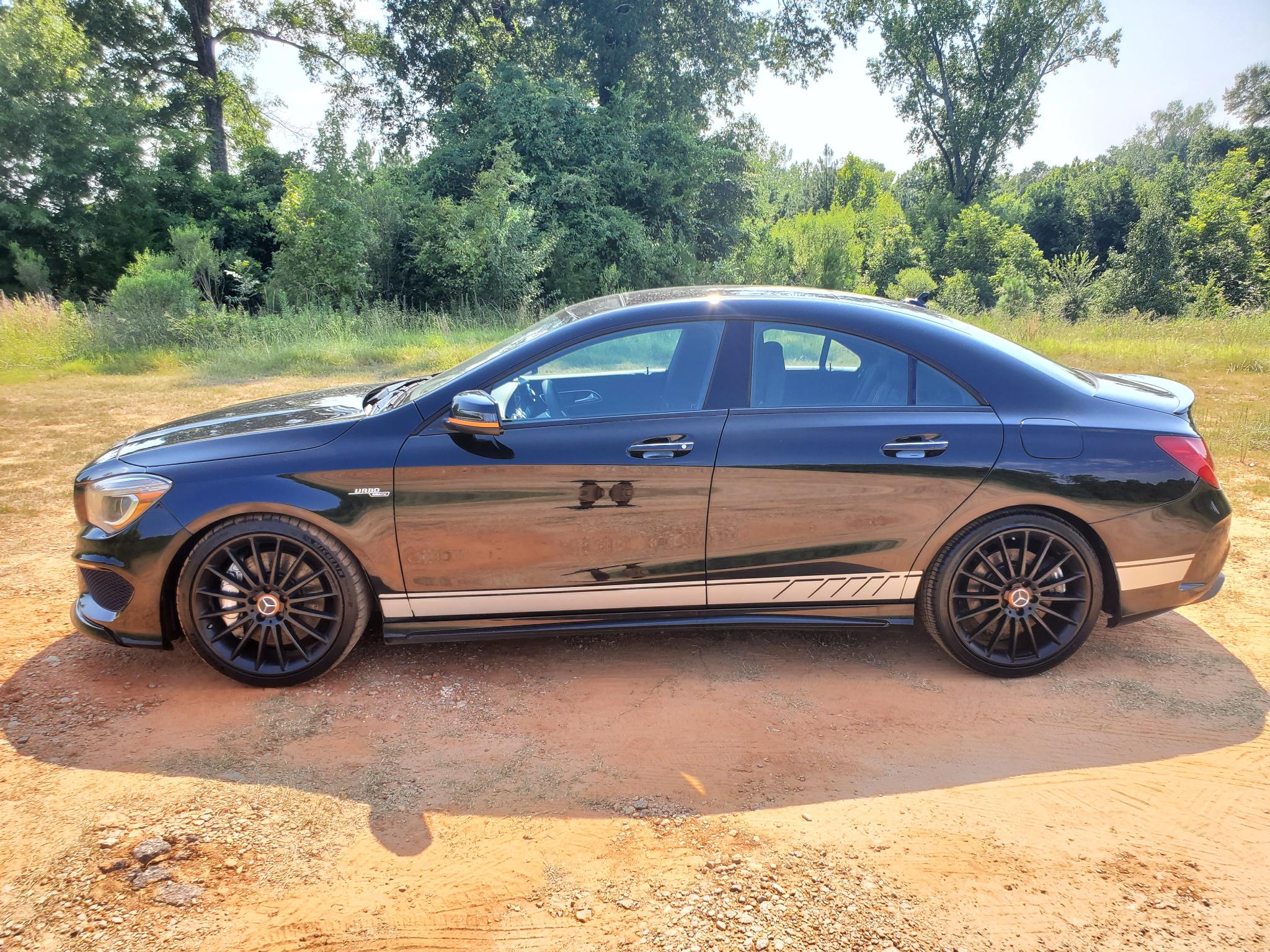 Mercedes-Benz CLA 4dr Sdn AMG CLA 45 4MATIC 2016