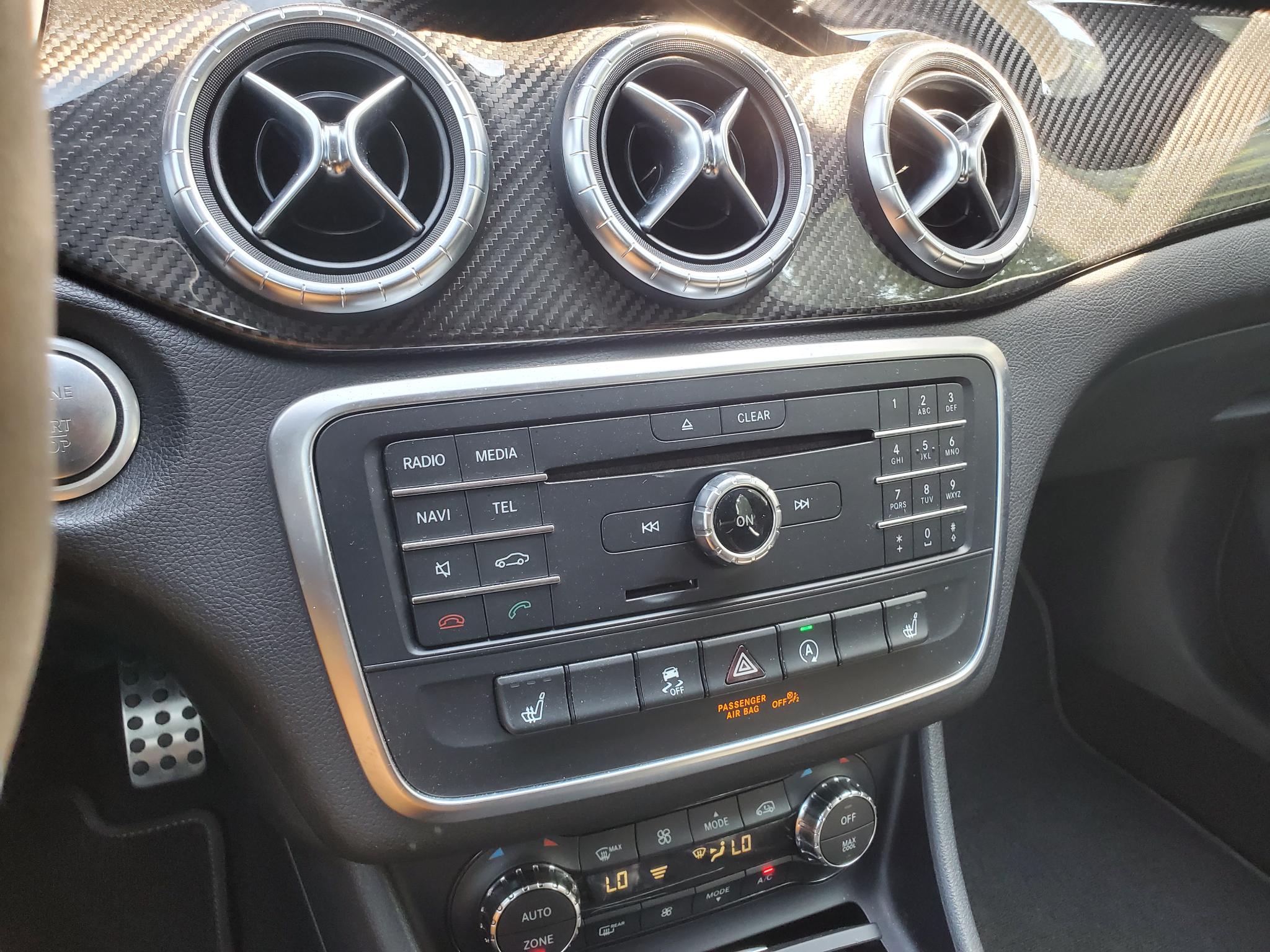 Mercedes-Benz CLA 4dr Sdn AMG CLA 45 4MATIC 2016