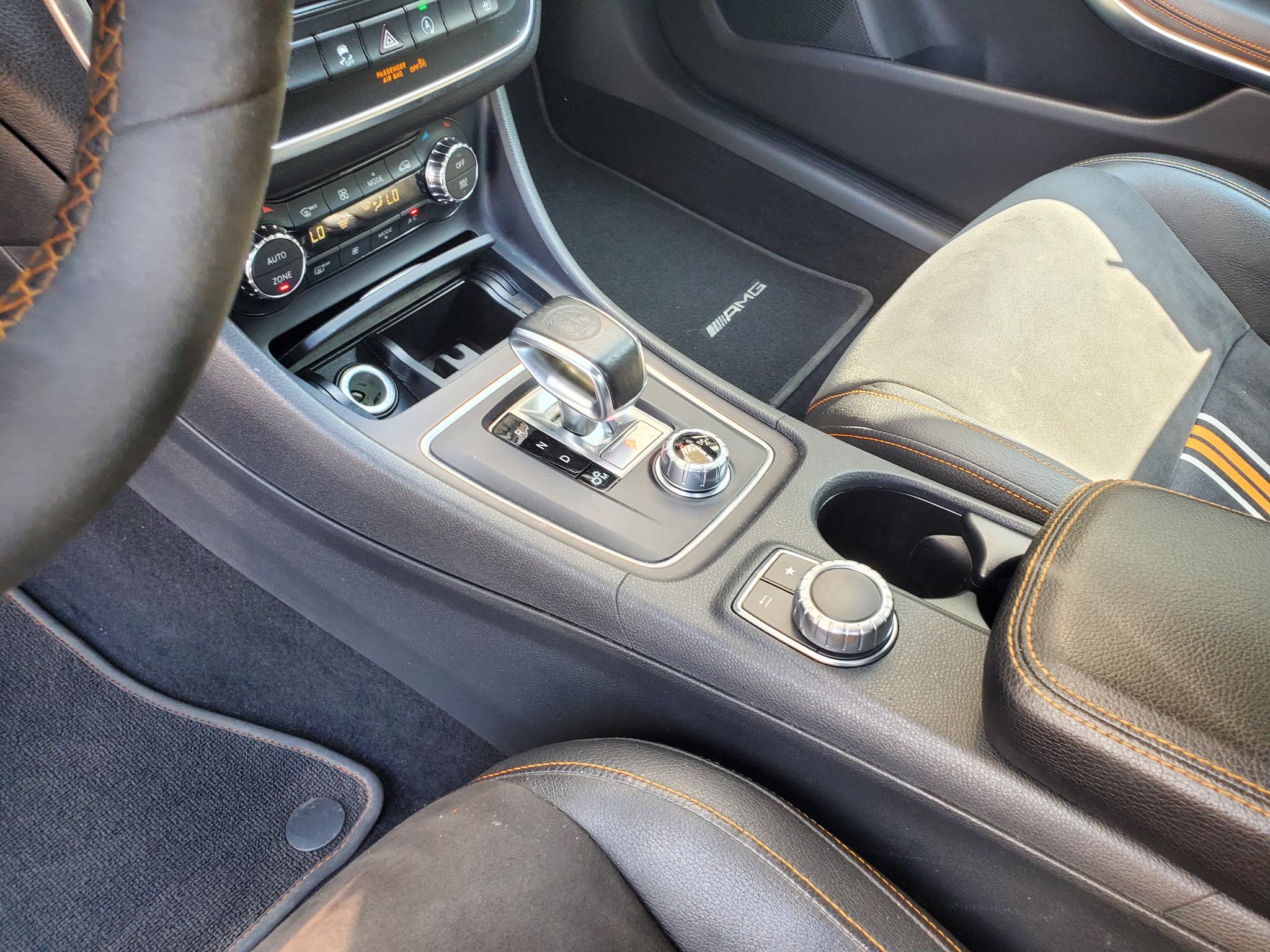 Mercedes-Benz CLA 4dr Sdn AMG CLA 45 4MATIC 2016