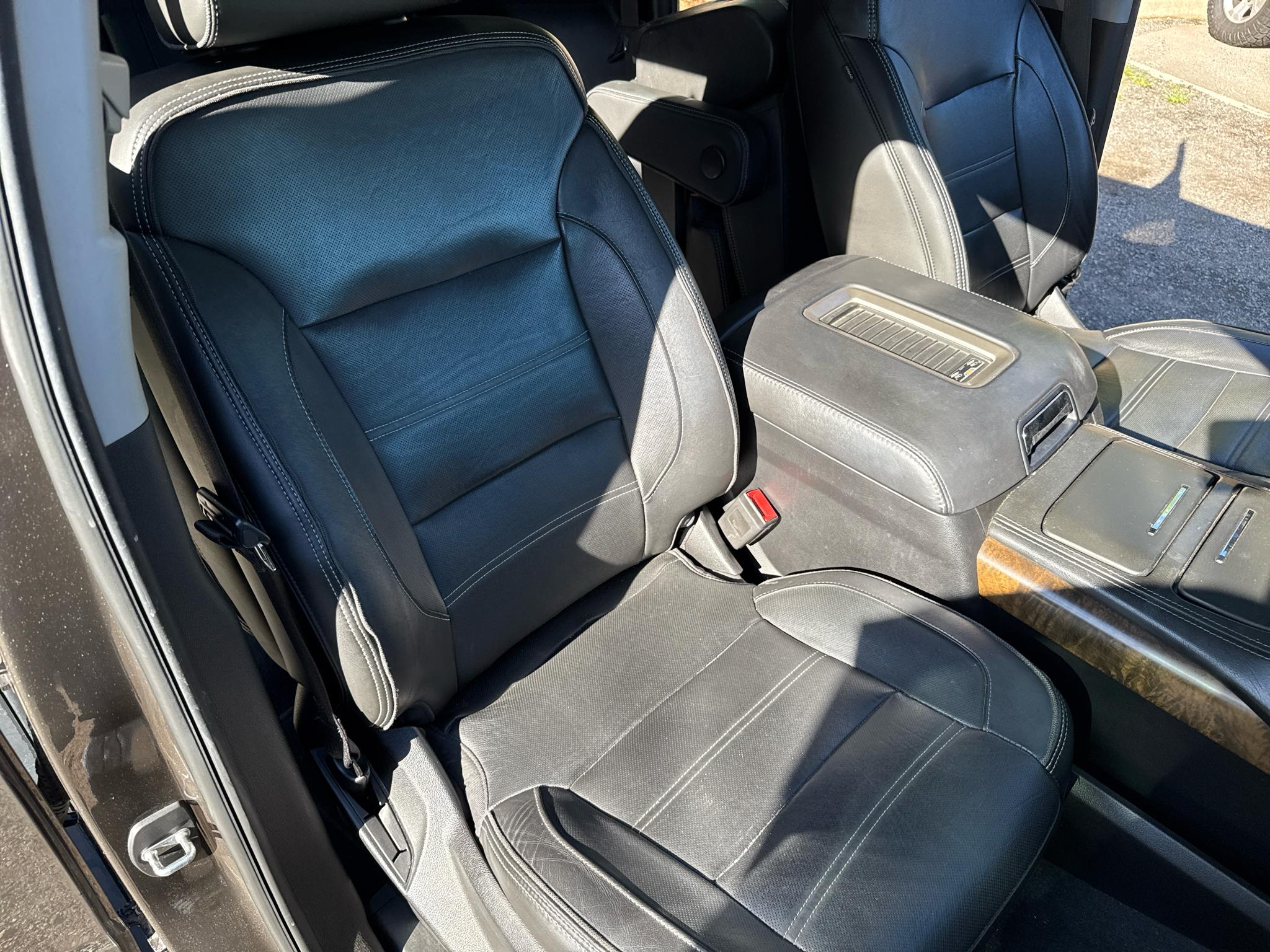 GMC Yukon XL 4WD 4dr Denali 2019