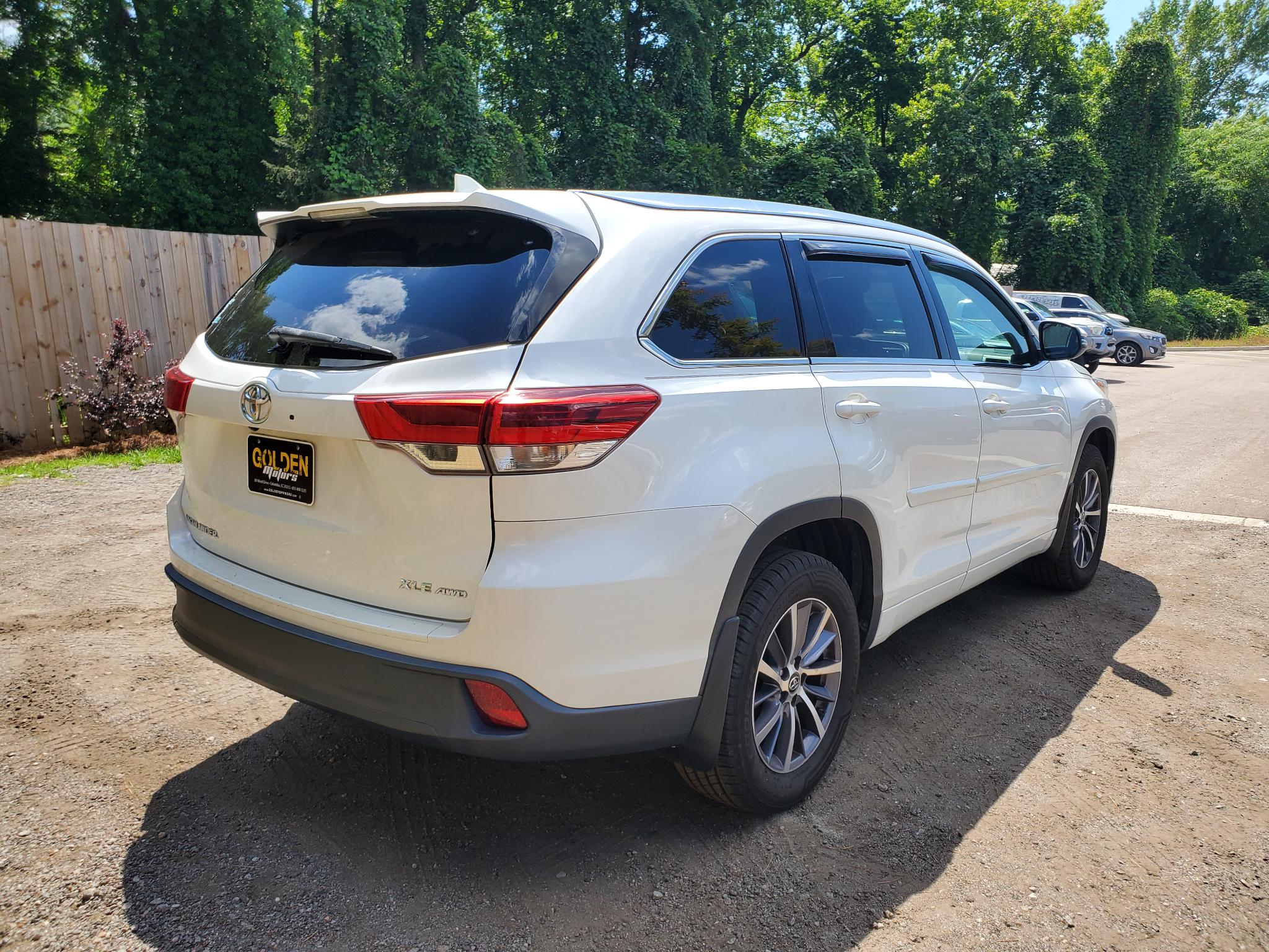 Toyota Highlander XLE V6 AWD (Natl) 2017