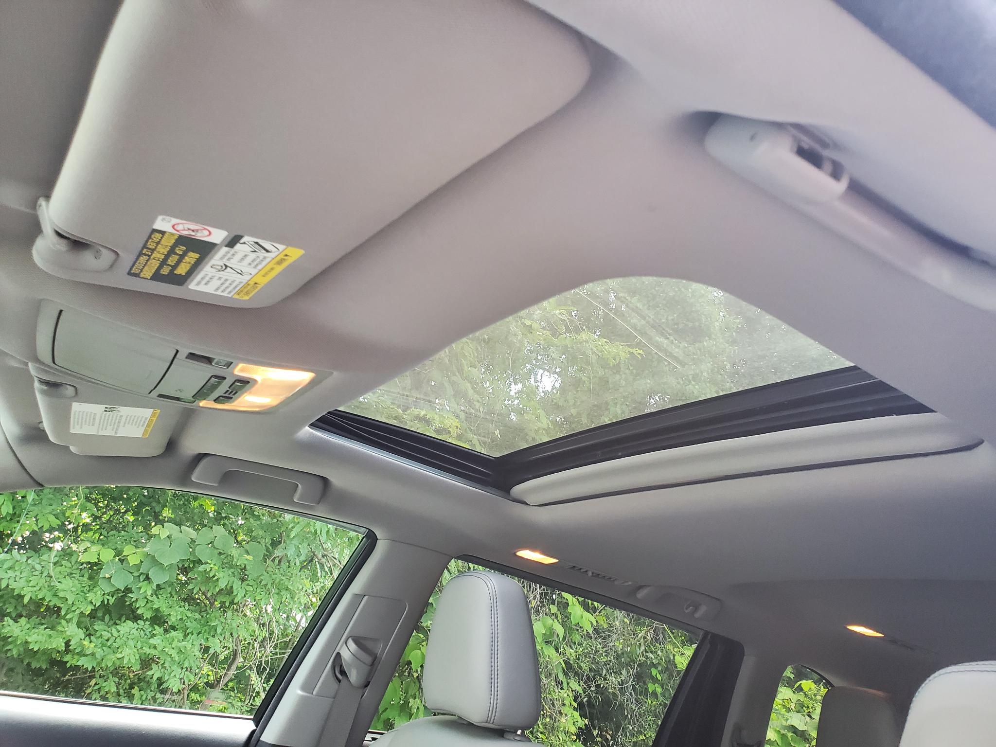 Toyota Highlander XLE V6 AWD (Natl) 2017