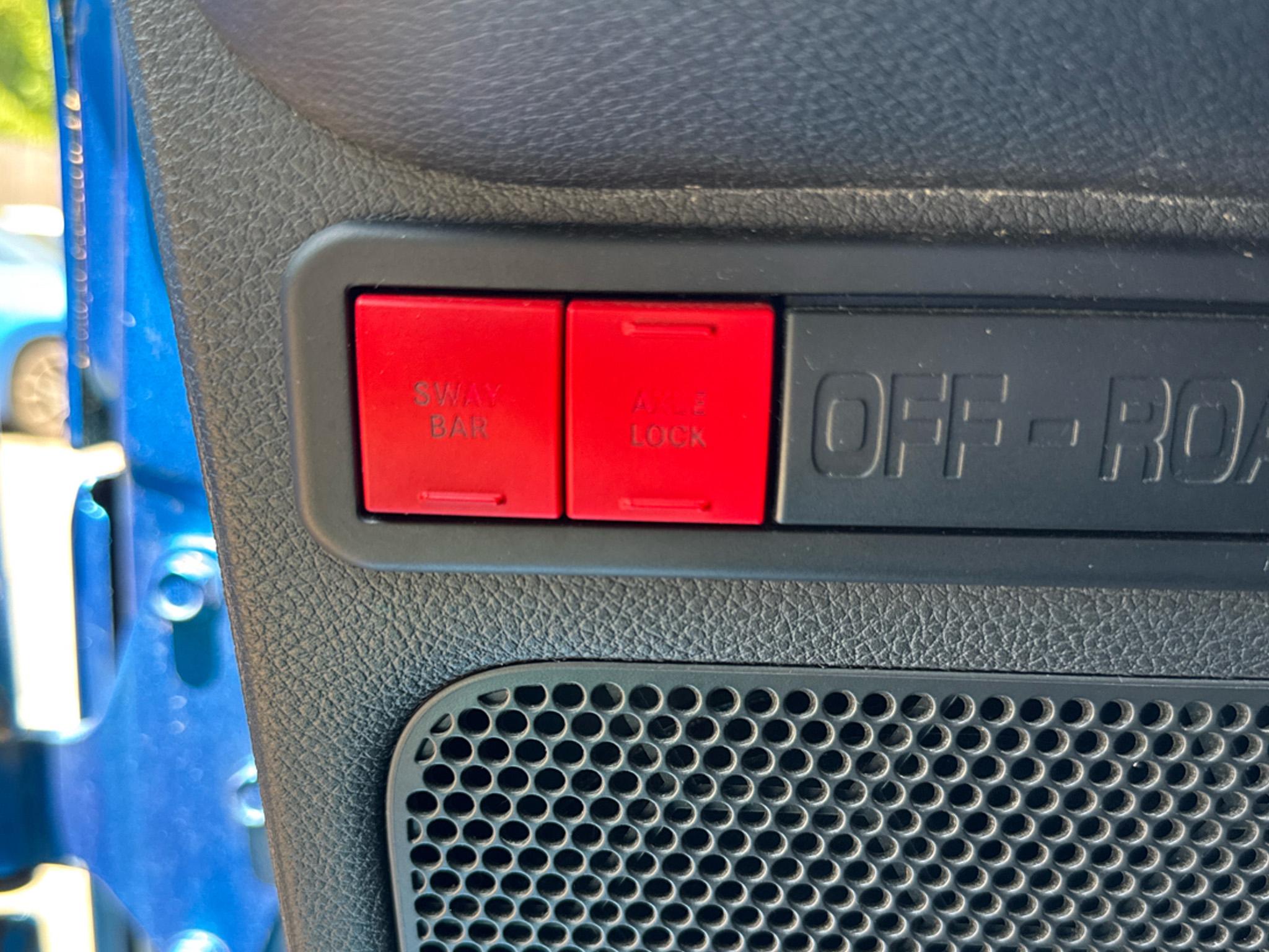 Jeep Wrangler Unlimited 4WD 4dr Rubicon Hard Rock 2016