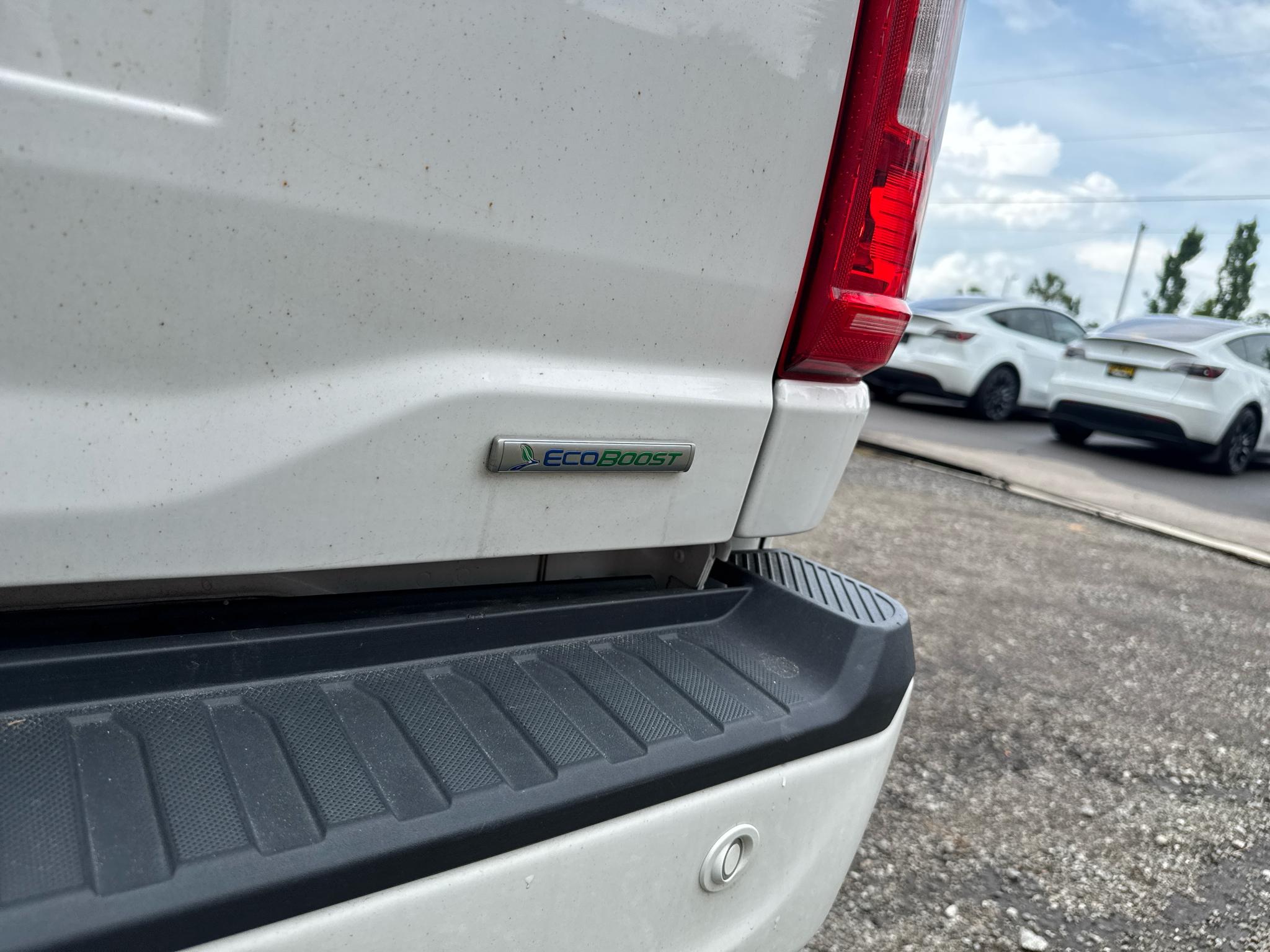 Ford F-150 XL 4WD SuperCrew 5.5' Box 2021