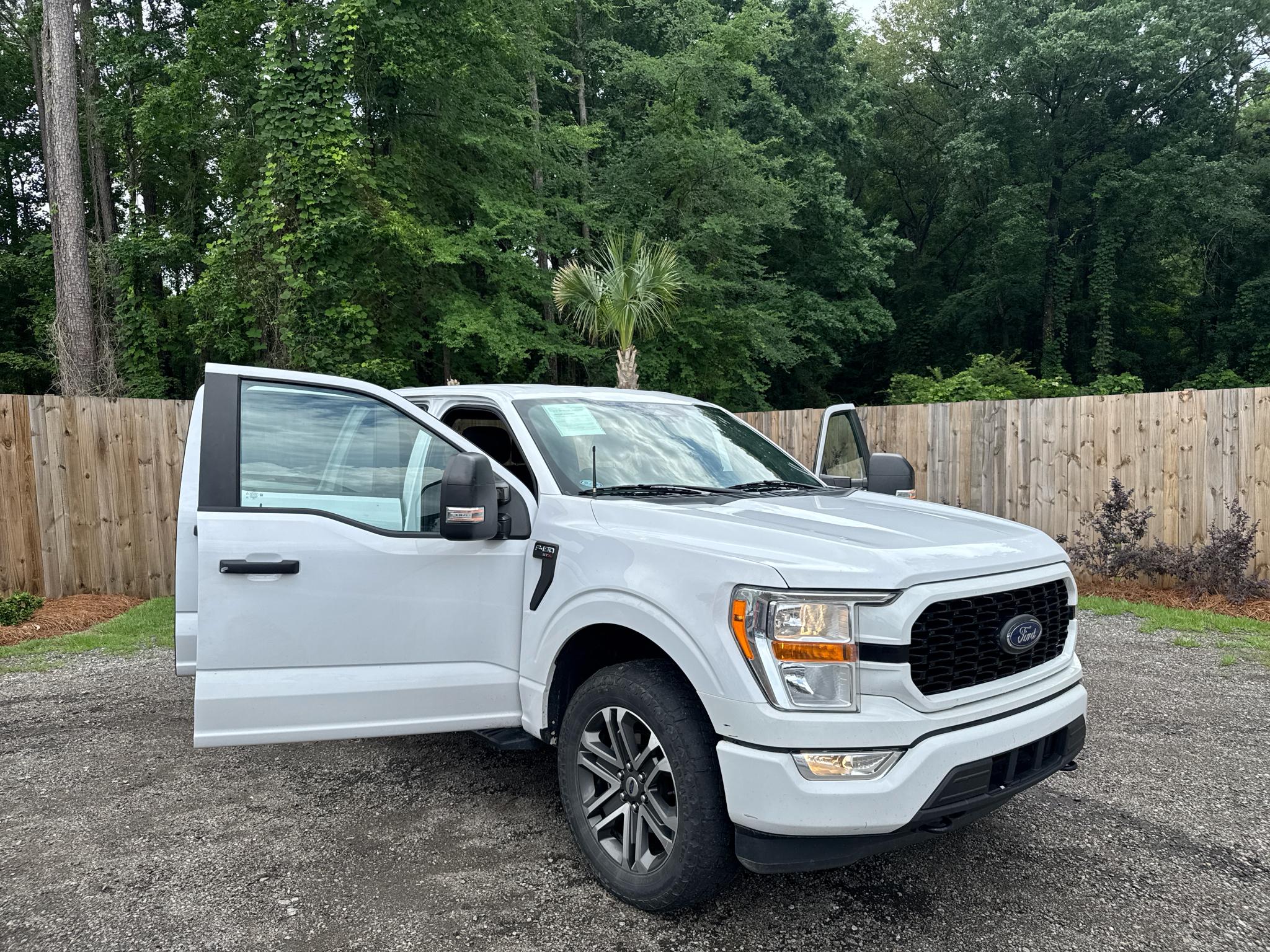 Ford F-150 XL 4WD SuperCrew 5.5' Box 2021