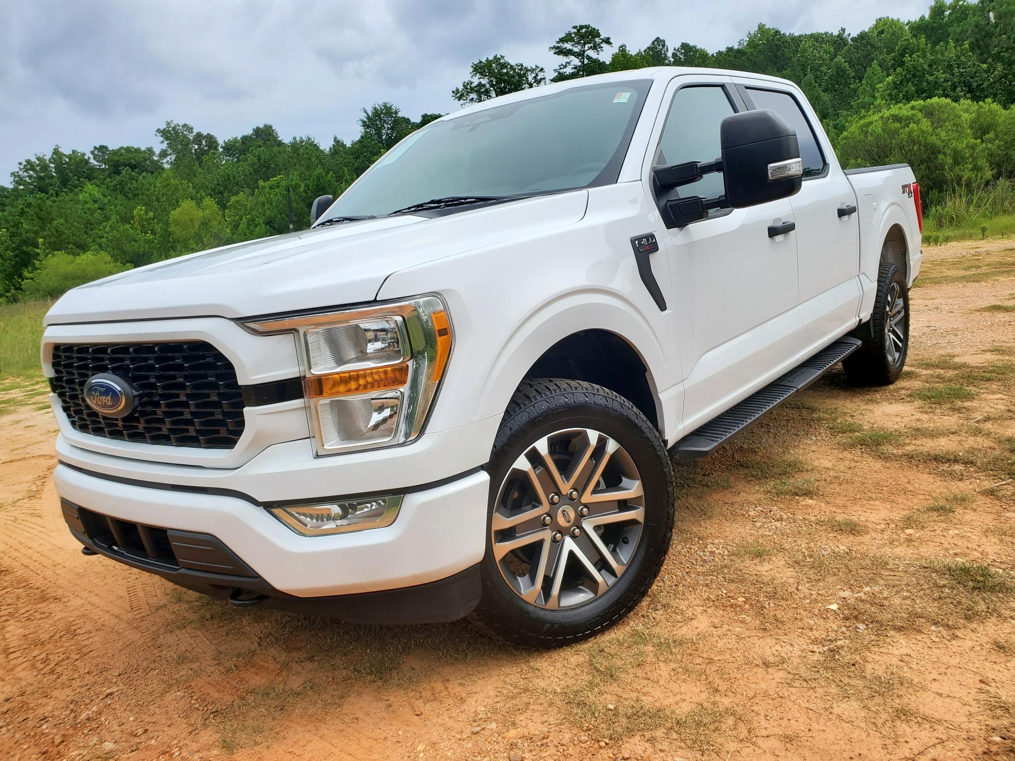 Ford F-150 XL 4WD SuperCrew 5.5' Box 2021