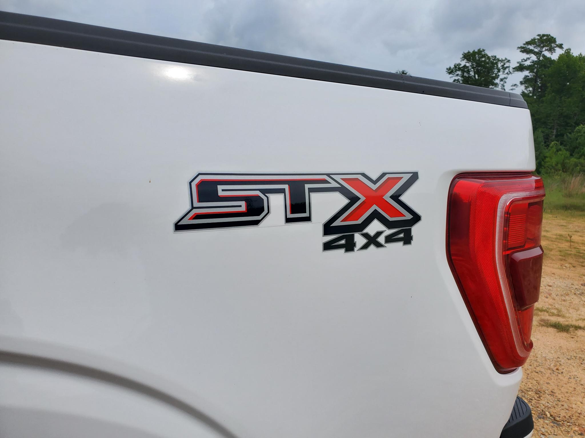 Ford F-150 XL 4WD SuperCrew 5.5' Box 2021